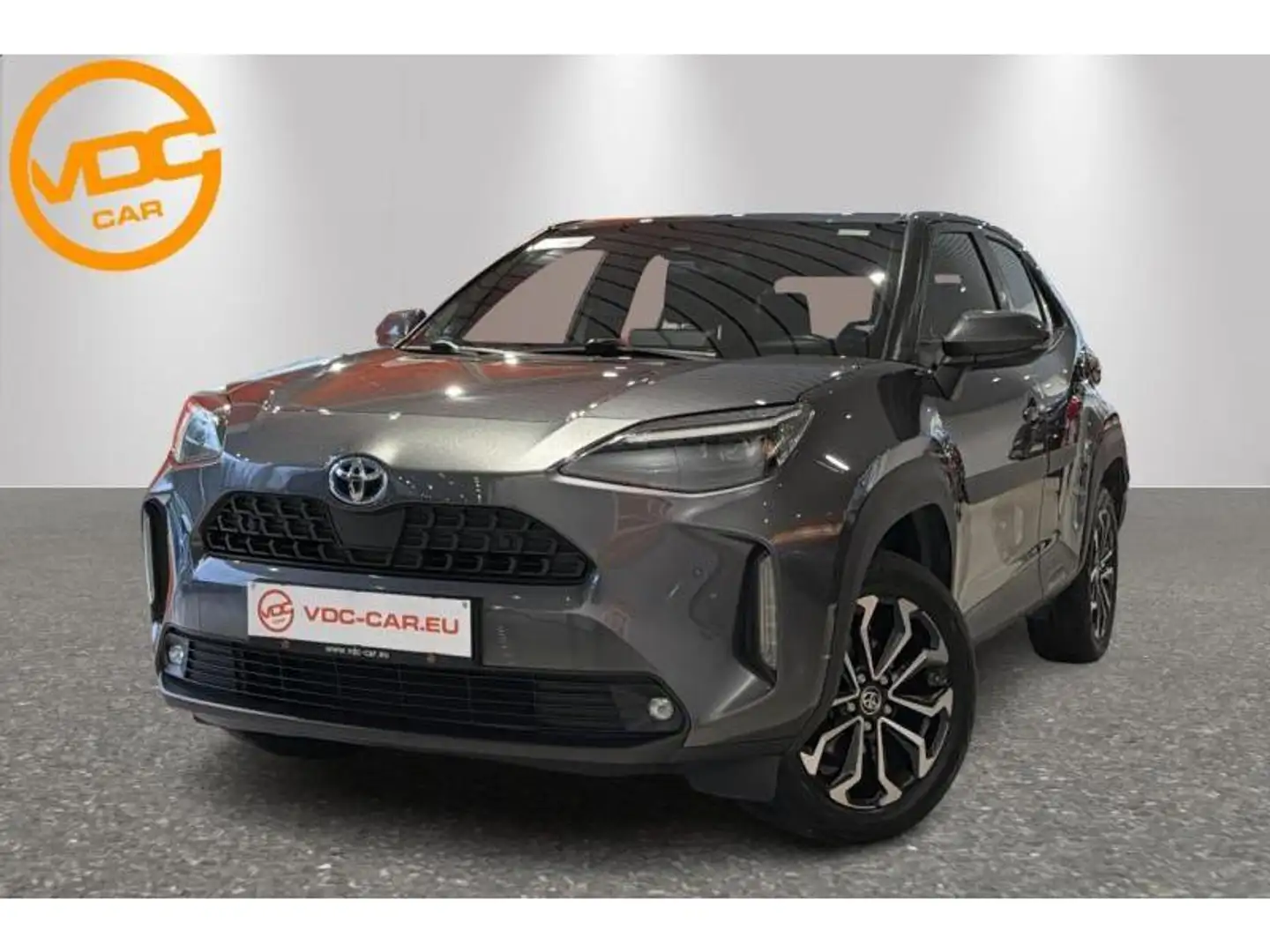 Toyota Yaris Cross SUV Gris - 1