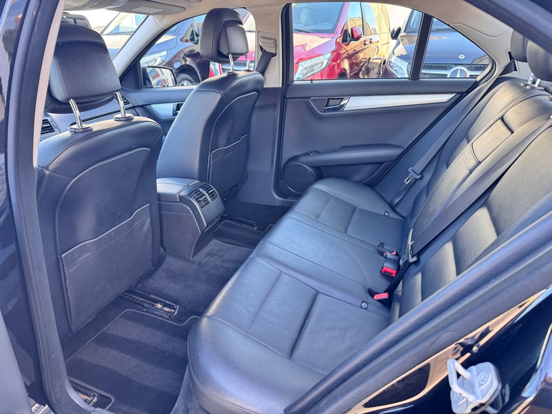 Mercedes-Benz C 250 *AVANTGARDE*4M*TEMP*NAVI*PDC*SHZ*KLIMA*LEDE — photo 13