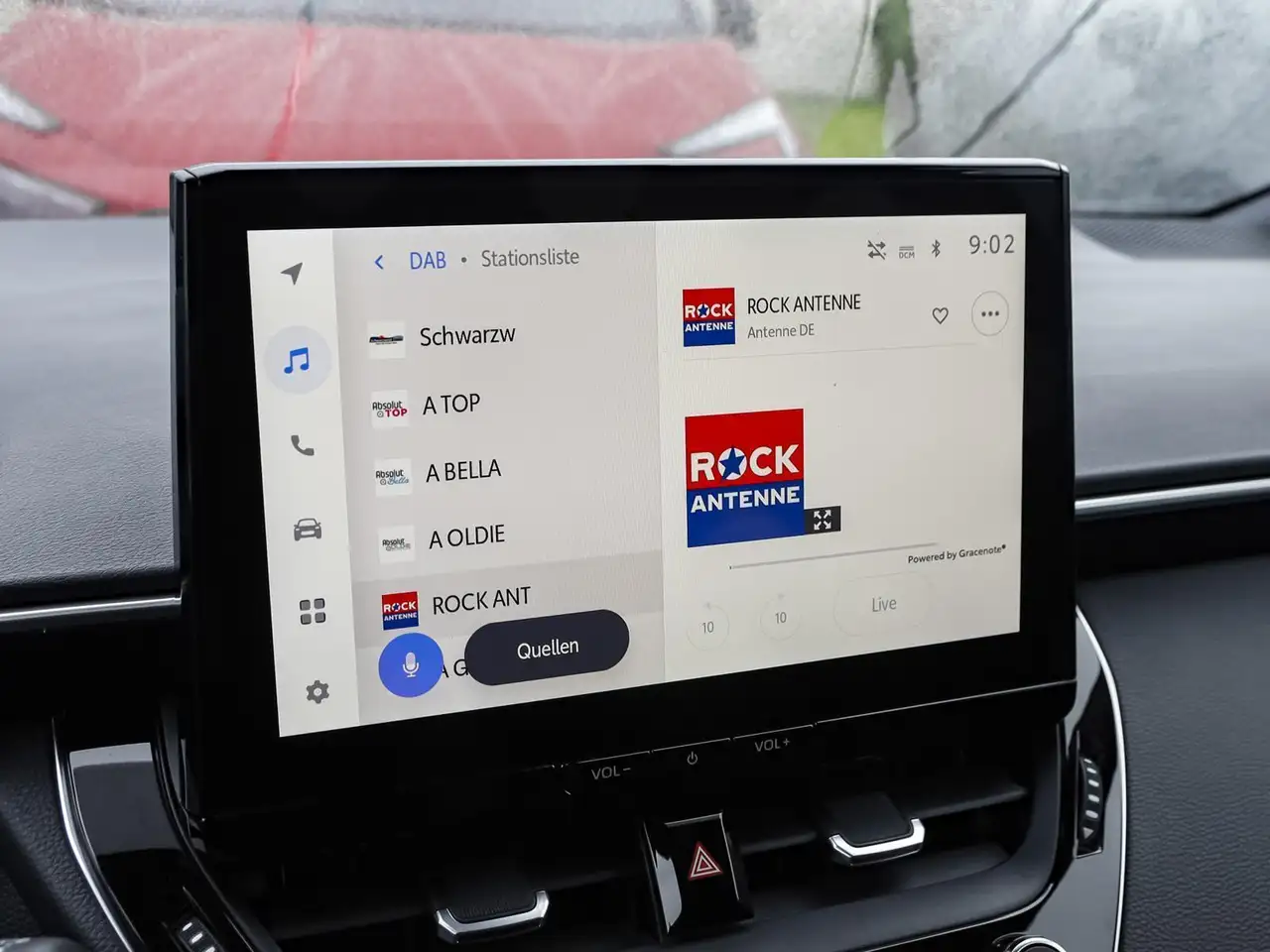 Toyota Corolla TS 1.8 Hybrid Teamplayer NAVI SHZ PDC BT 14