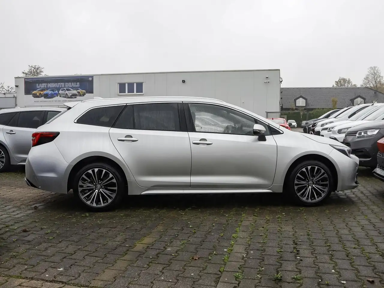 Toyota Corolla TS 1.8 Hybrid Teamplayer NAVI SHZ PDC BT 3
