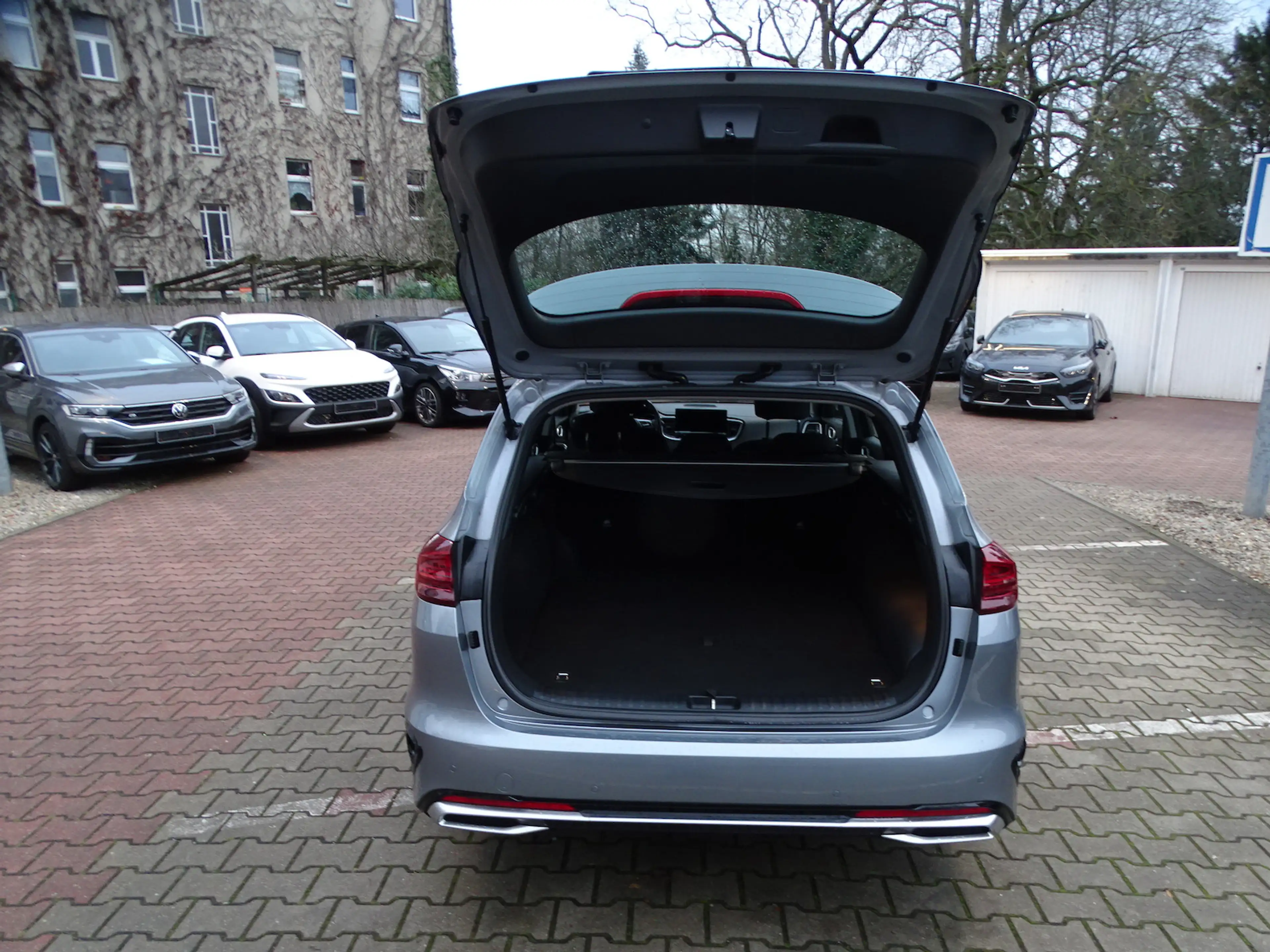 Kia Ceed SW / cee'd SW cee´d Sportswagon 1.6 Plug-in Hybrid Automatik , K — photo 5