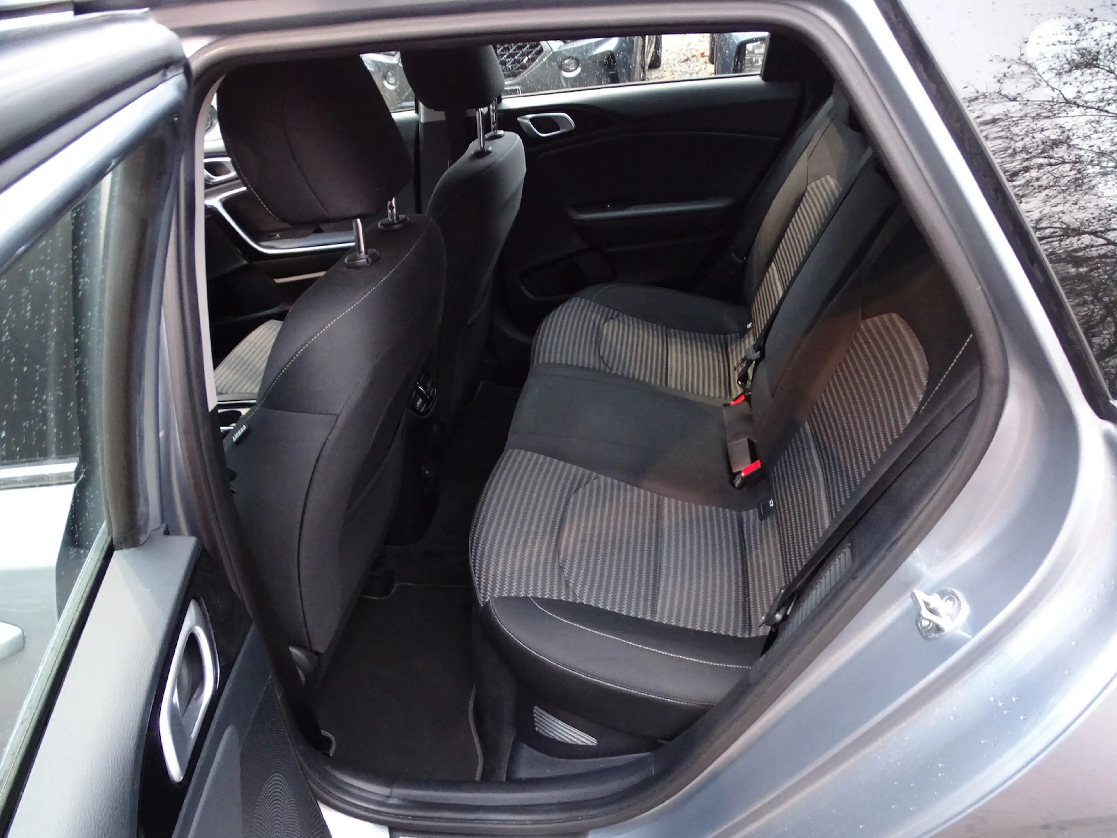Kia Ceed SW / cee'd SW cee´d Sportswagon 1.6 Plug-in Hybrid Automatik , K — photo 7