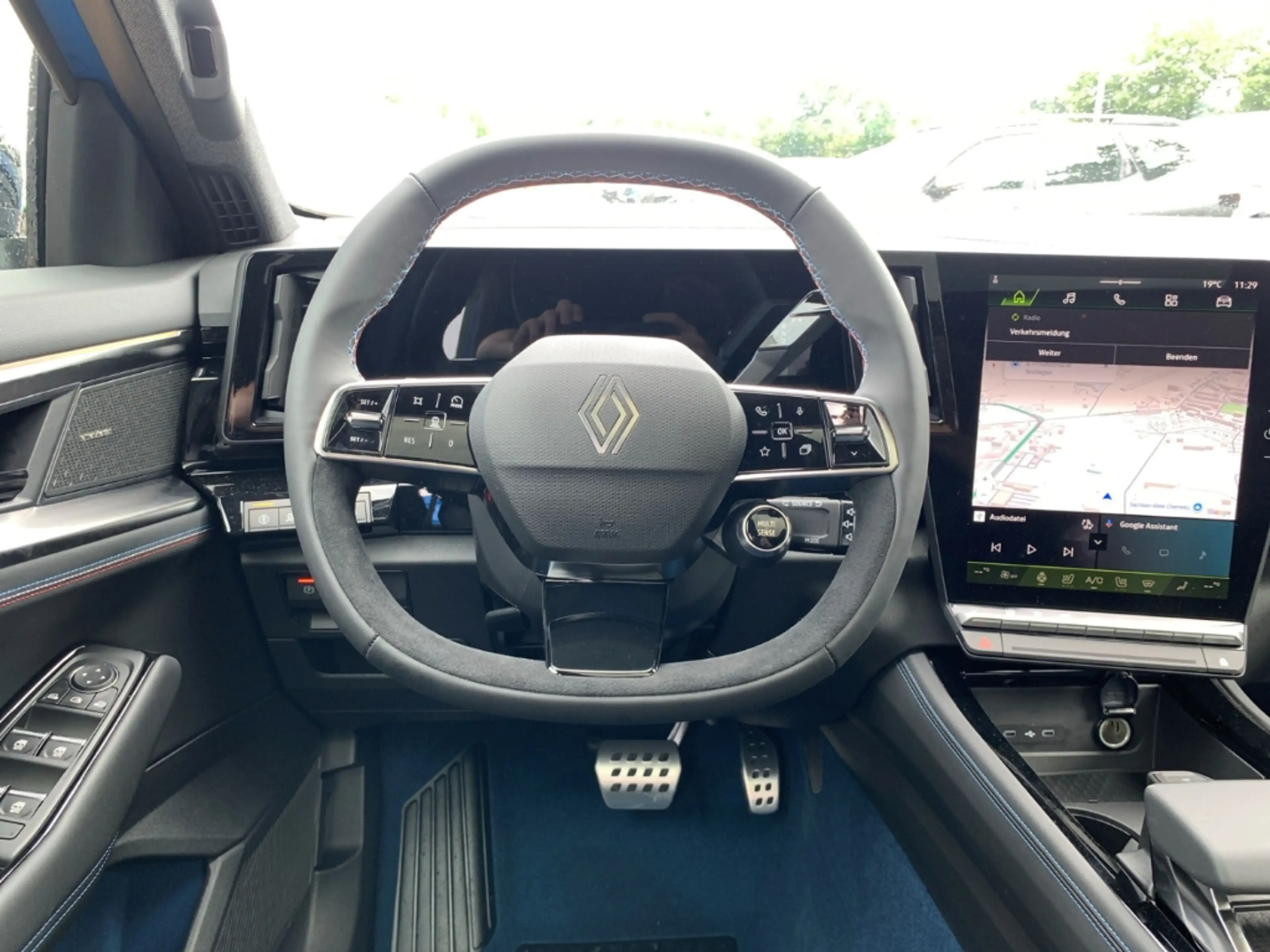 Renault Rafale ATELIER ALPINE HYPER HYBRID 4X4 300 Atelier Alpine — photo 15