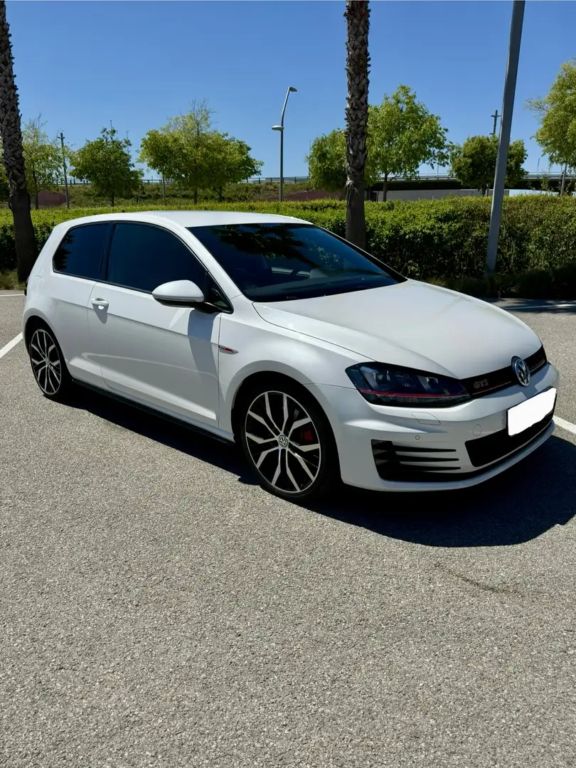 Volkswagen Golf GTI 2.0 TSI Performance 230 - 2