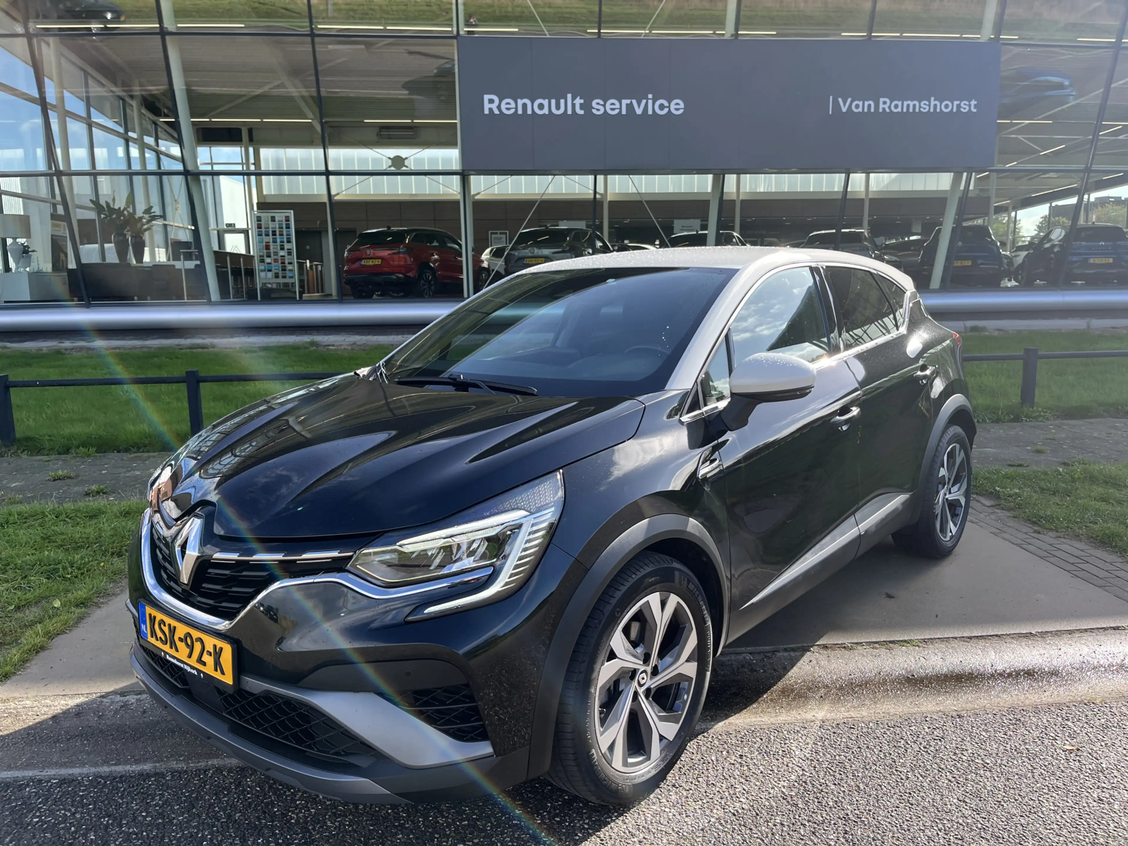 Renault Captur 1.6 E-Tech Hybrid 145PK R.S. Line / Camera / Parke