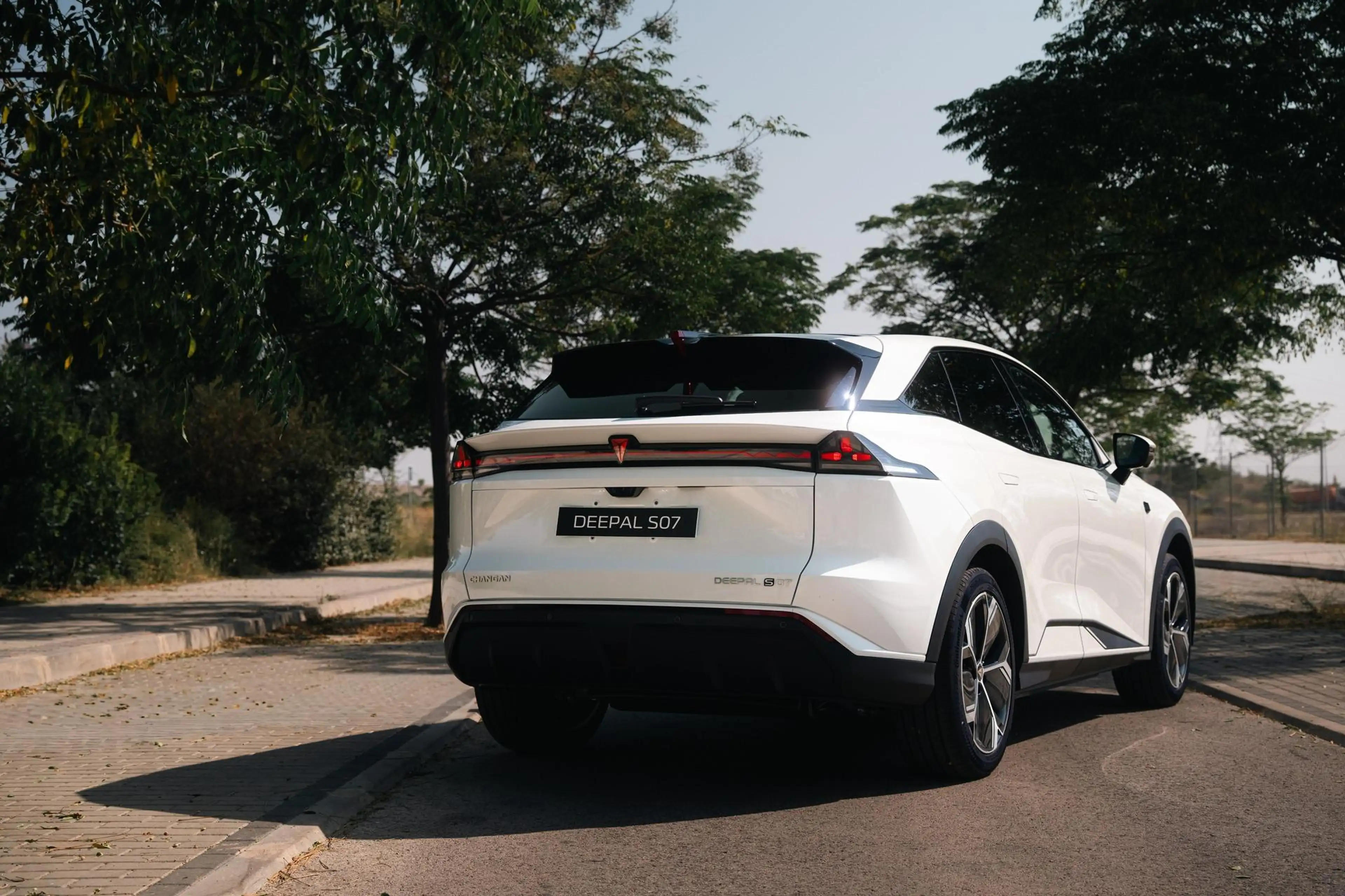 Changan Deepal S07 Deepal S07 MAX*500 KM*DC200 KW*PANO*360°*500KM — photo 3