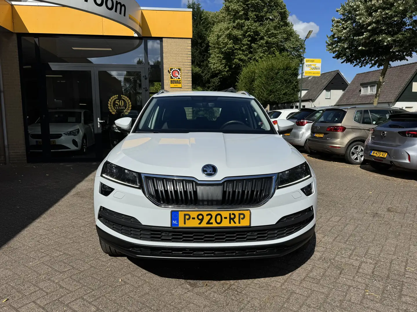 Skoda Karoq 1.5 TSI ACT Style Business Automaat Climate Contro Wit - 2