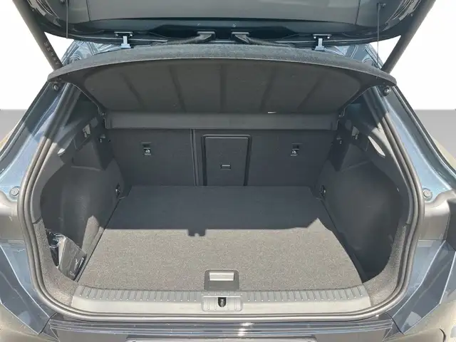 Cupra Formentor view 9