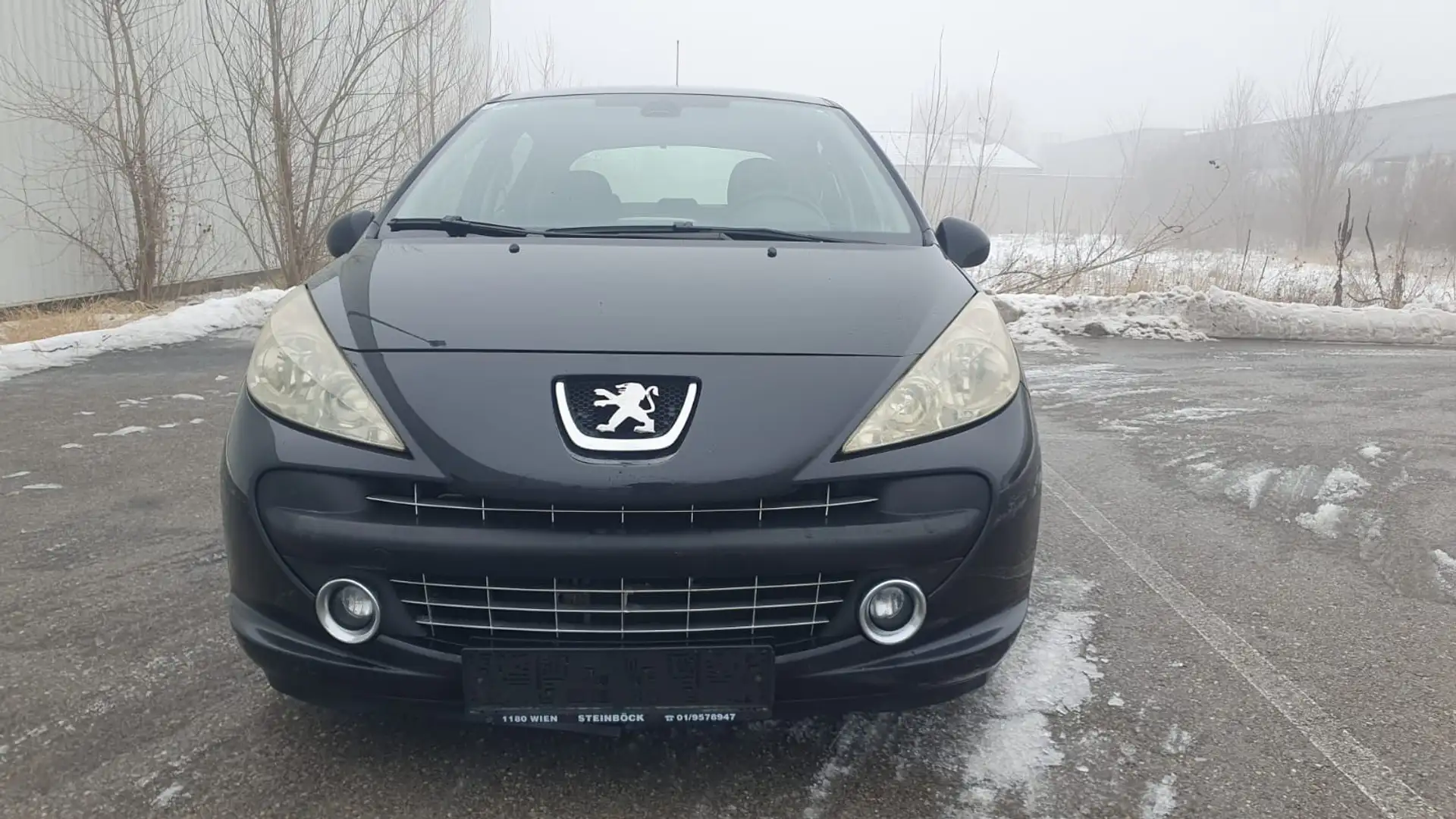 Peugeot 207 Ö3-Edition 1,4 *Mit Pickerl* Schwarz - 2