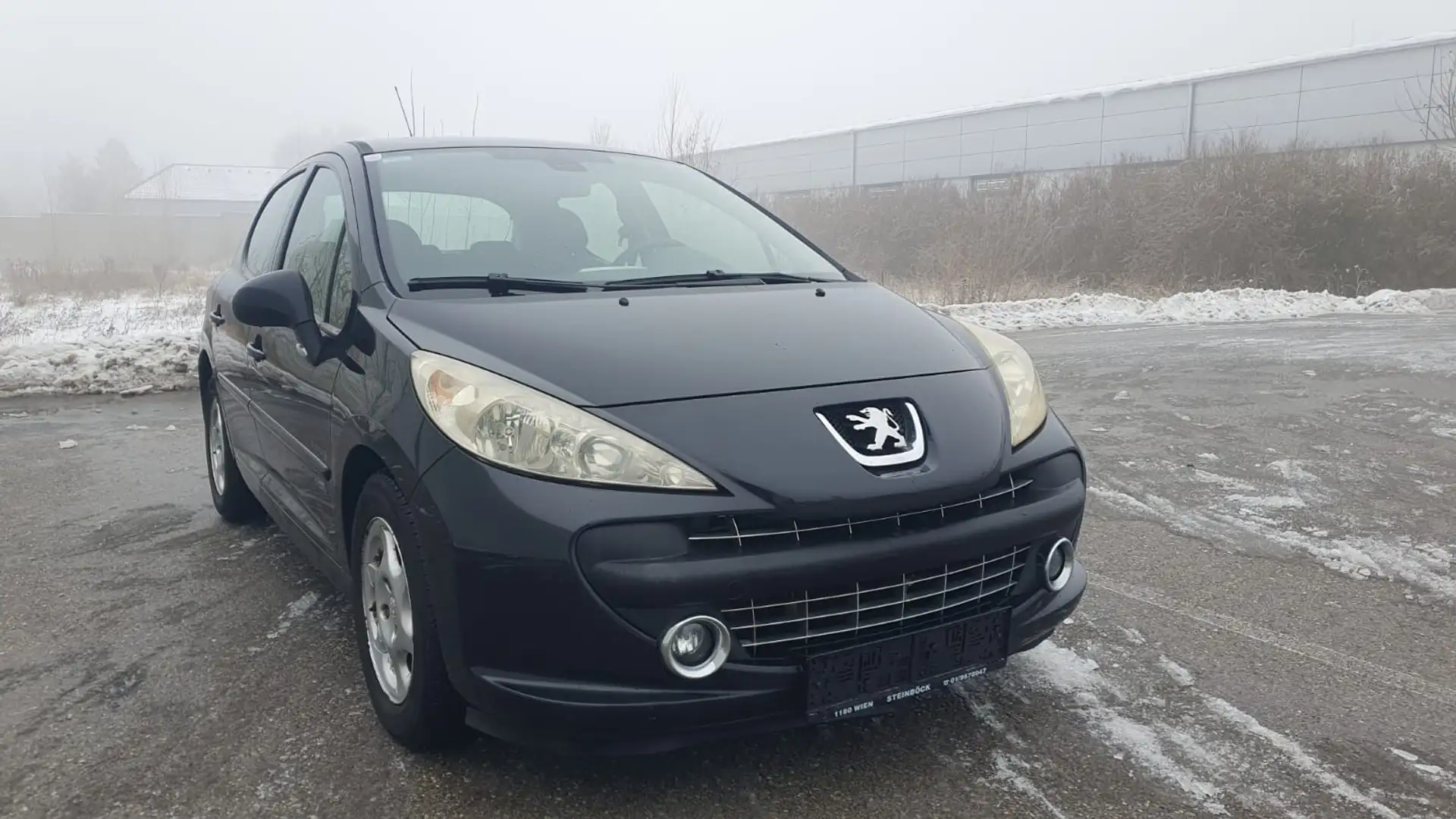 Peugeot 207 Ö3-Edition 1,4 *Mit Pickerl* Schwarz - 1