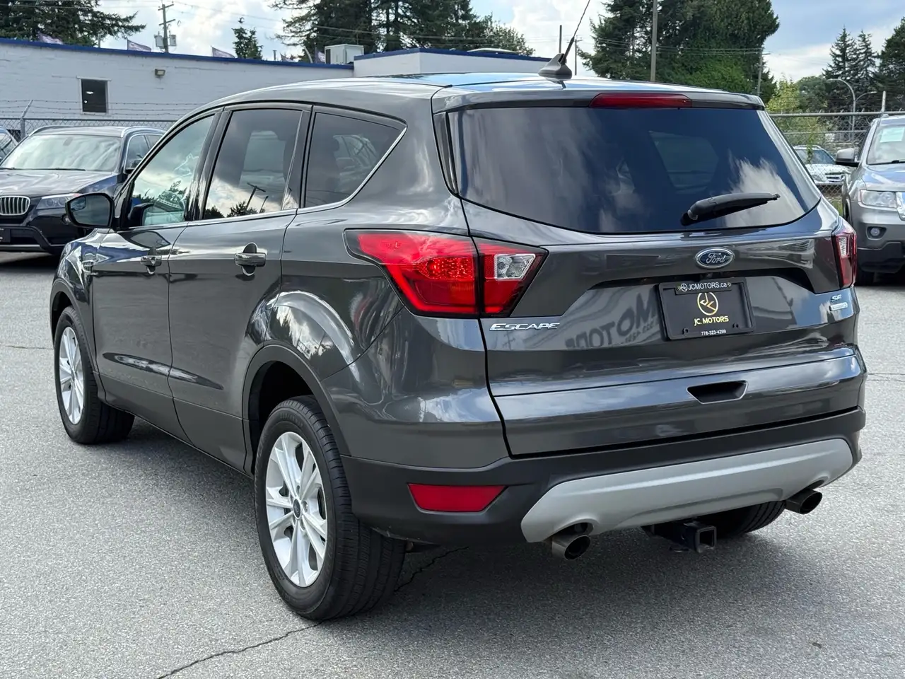 Ford Escape снимка Ford Escape