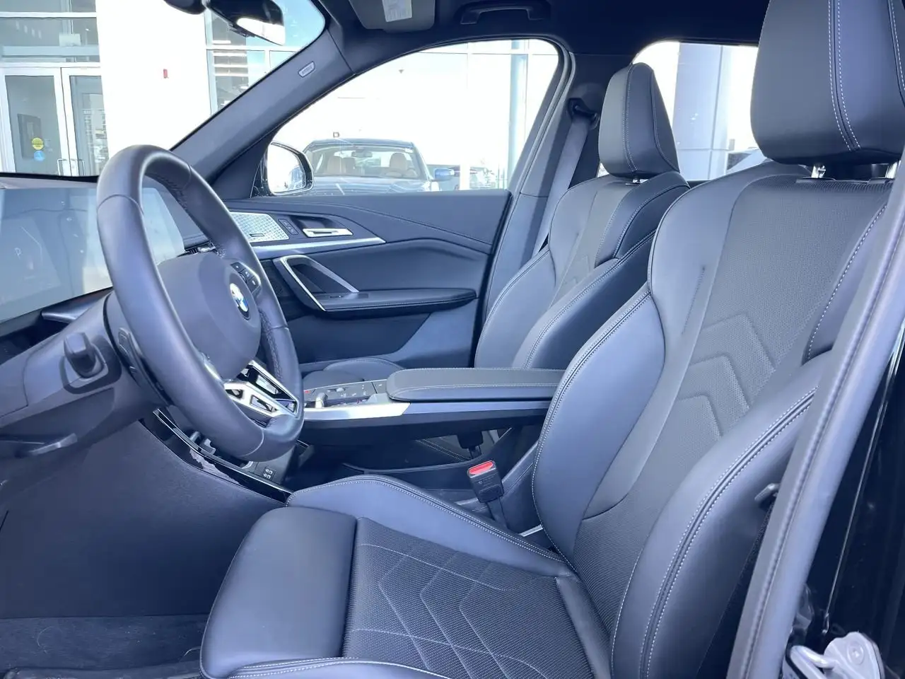 BMW X1 снимка BMW X1