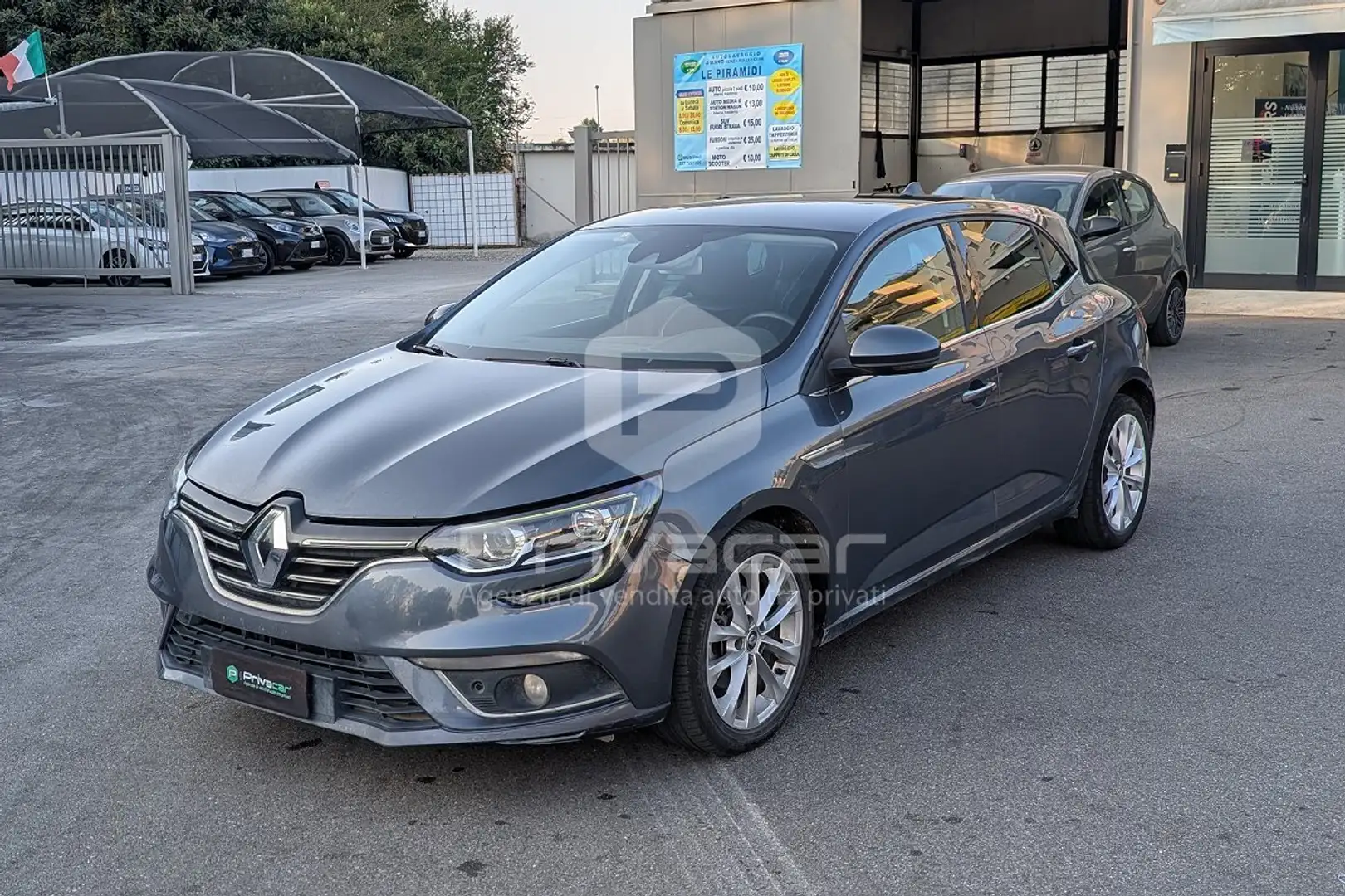 Renault Megane Mégane dCi 8V 110 CV EDC Energy Intens Argent - 1