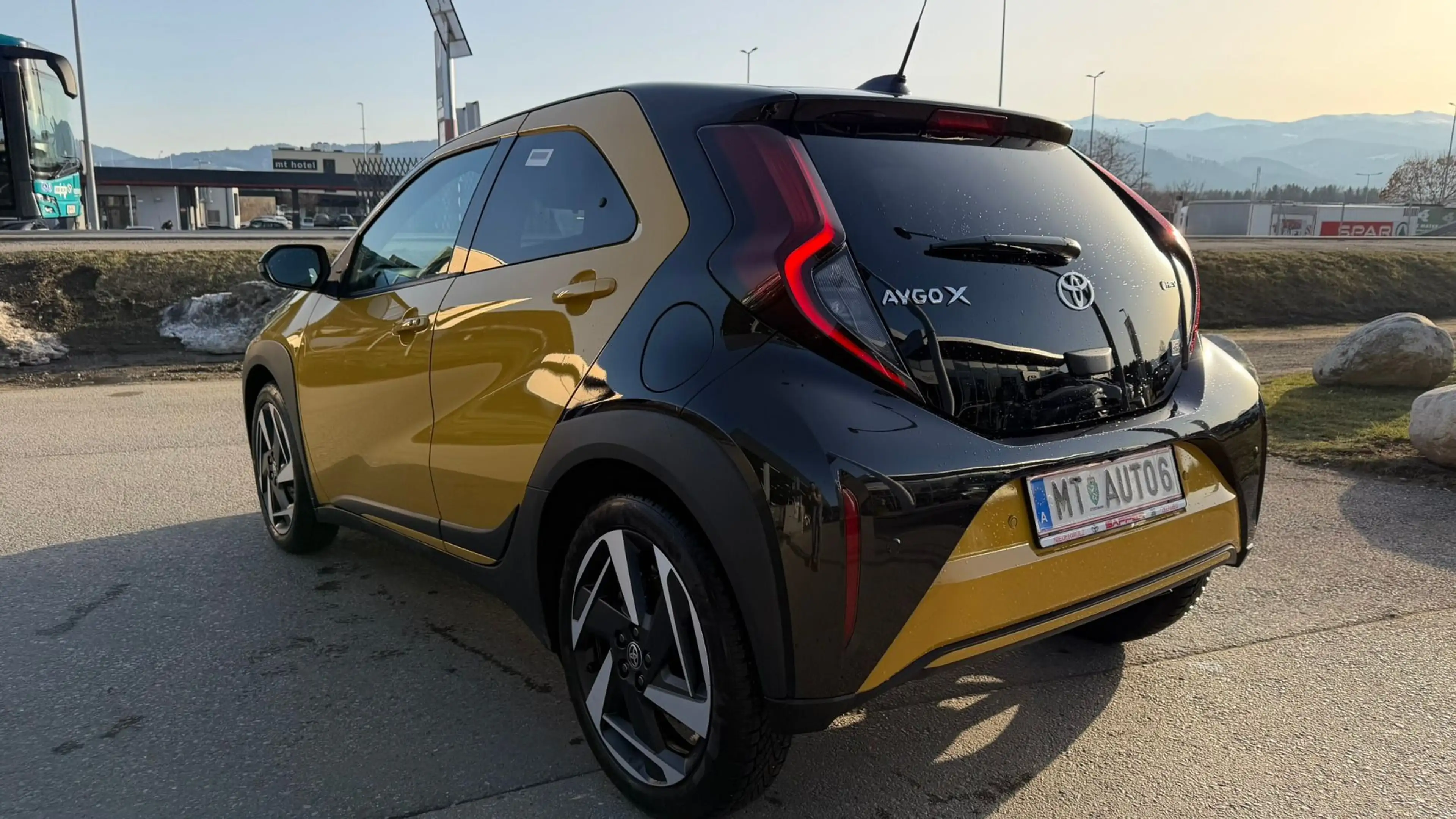 Toyota Aygo X AYGO X 1,5 l GR SPORT CVT — photo 8
