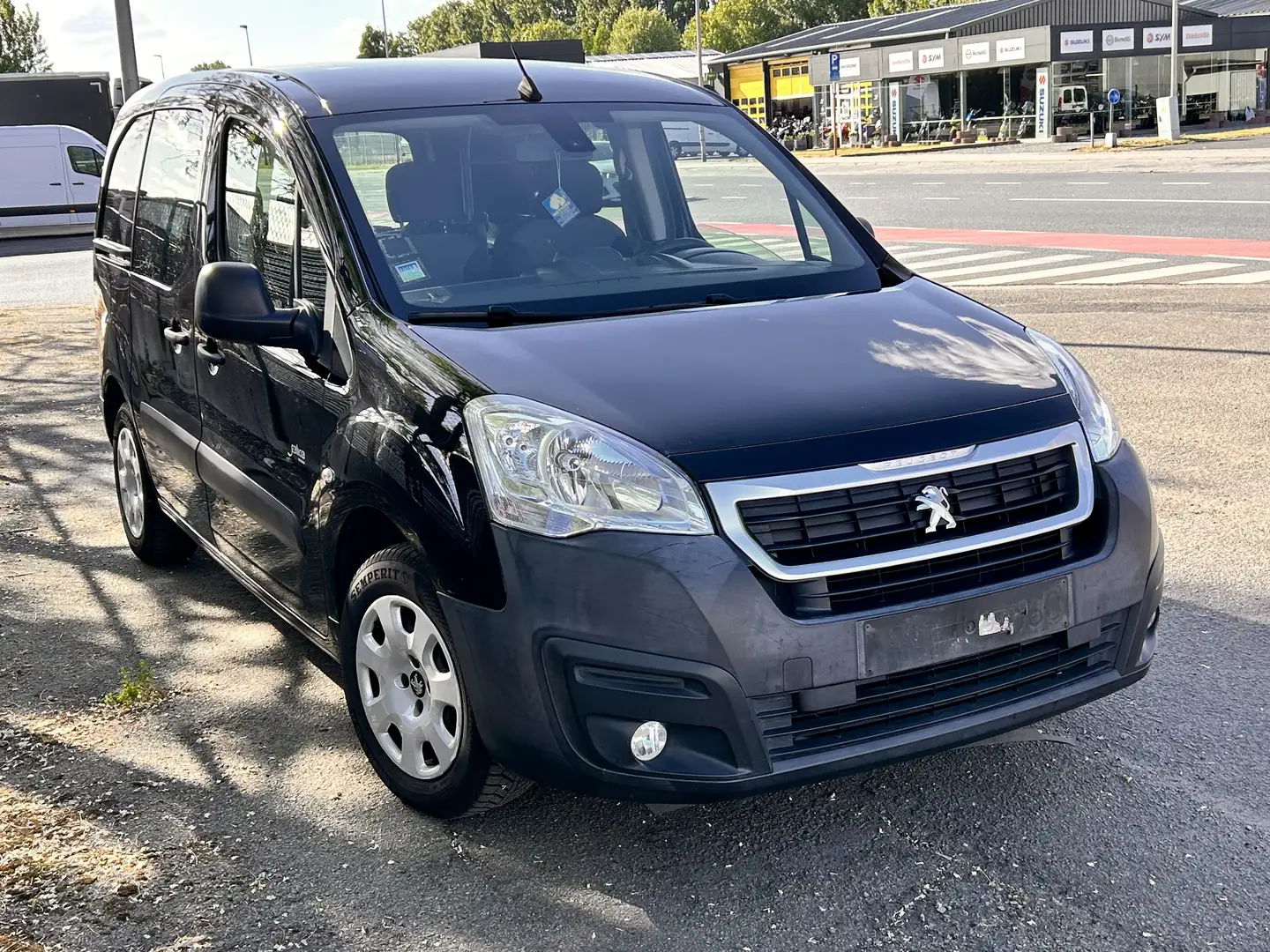 Peugeot Partner Tepee 1.6BlueHDI Outdoor ETG6 100 Black - 2