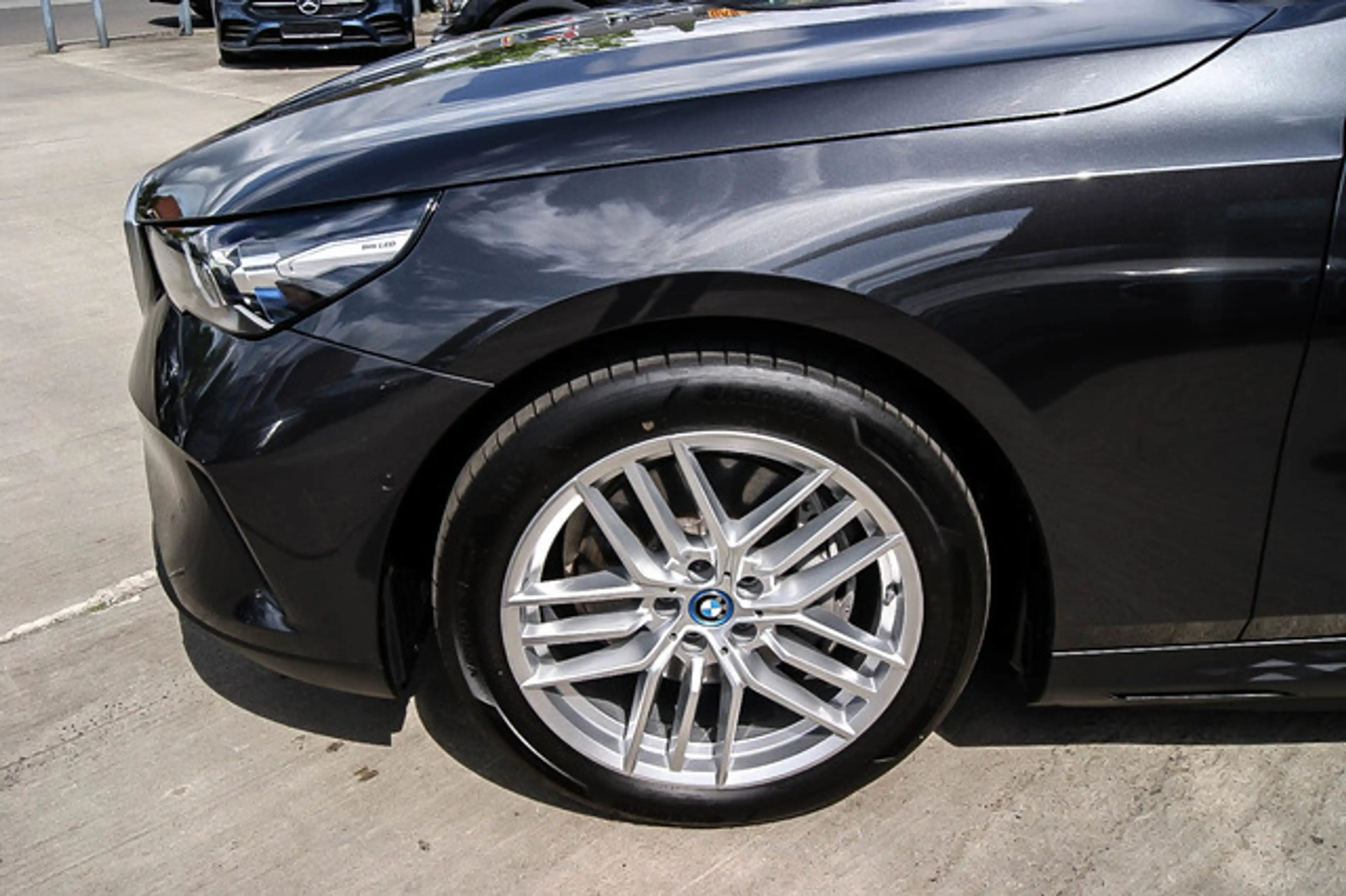 BMW i5 Lim 40 eDrive HEAD-UP LEDER ESPRESSO KEYLESS — photo 6
