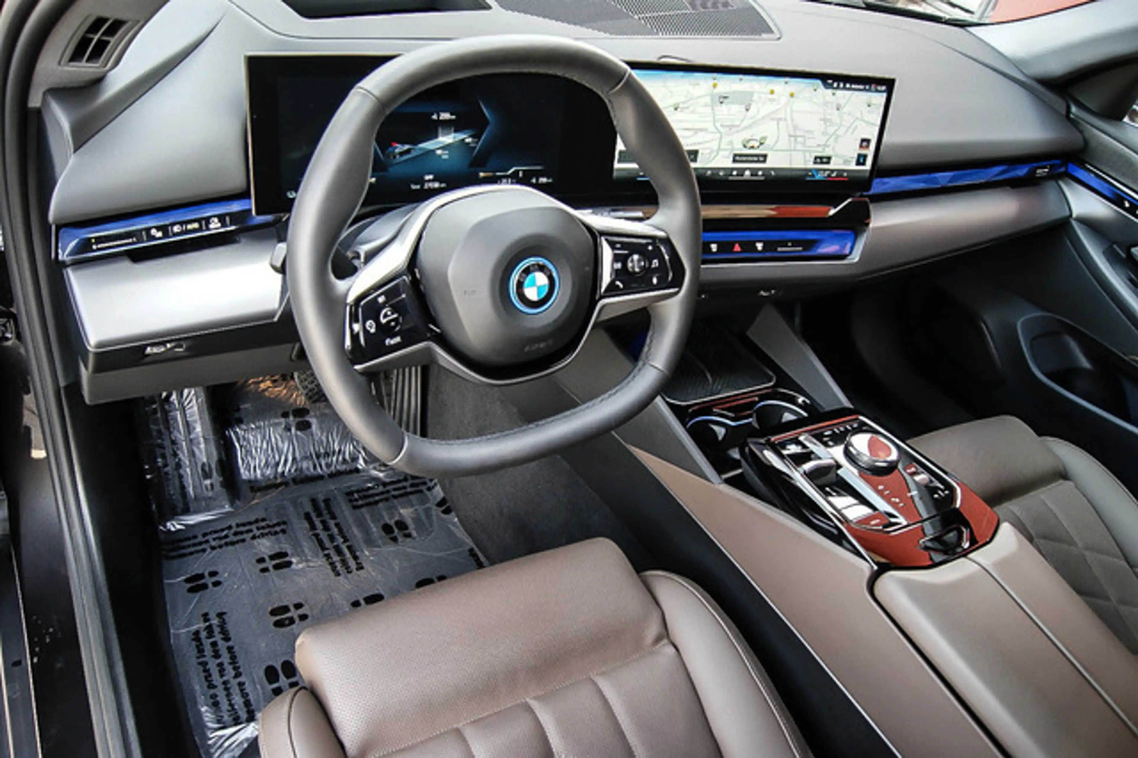 BMW i5 Lim 40 eDrive HEAD-UP LEDER ESPRESSO KEYLESS — photo 9