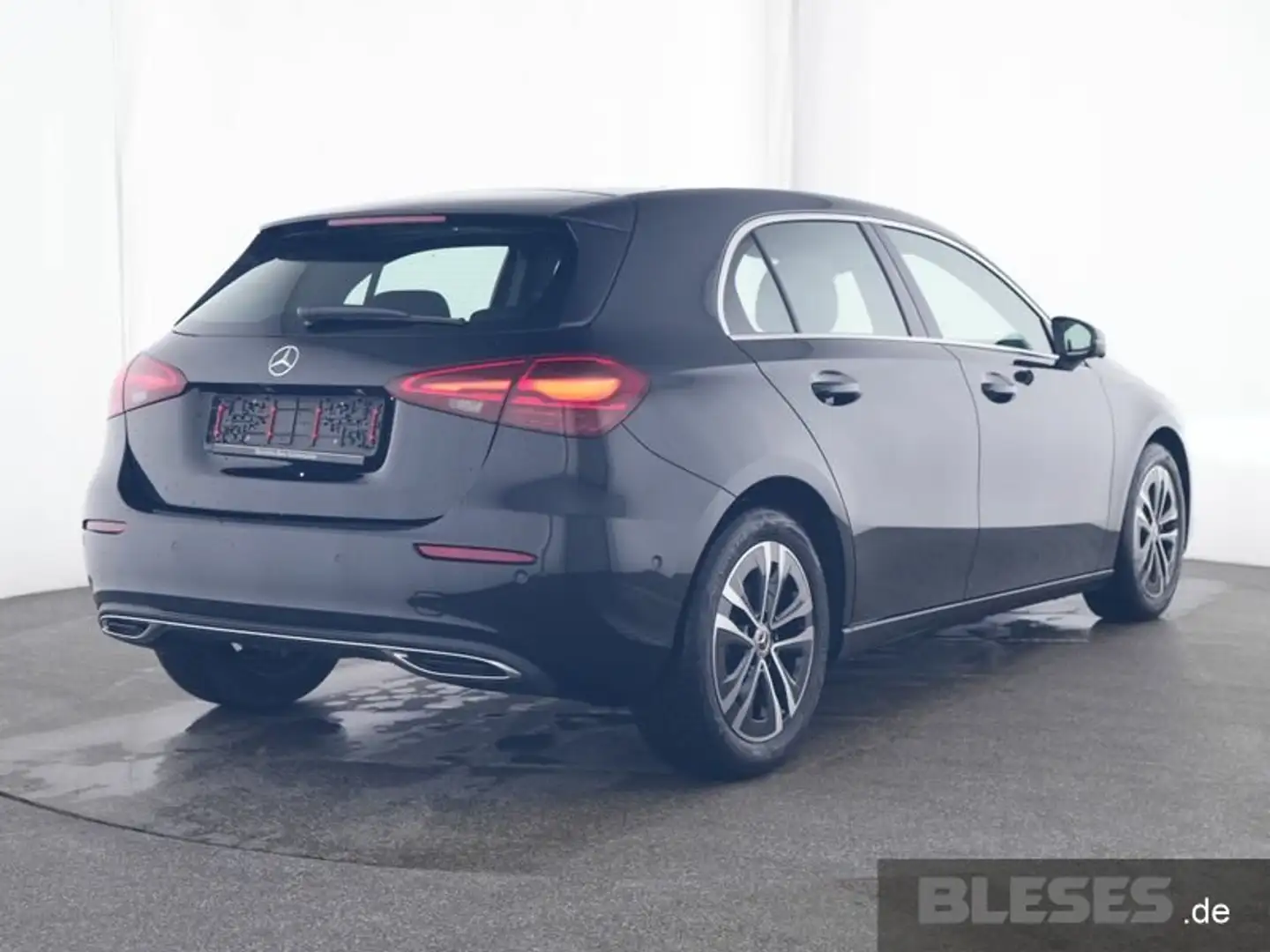 Mercedes-Benz A 180 A 180 Progressive MBUX Pre+Pano+360+LED+Winter-P Schwarz - 2