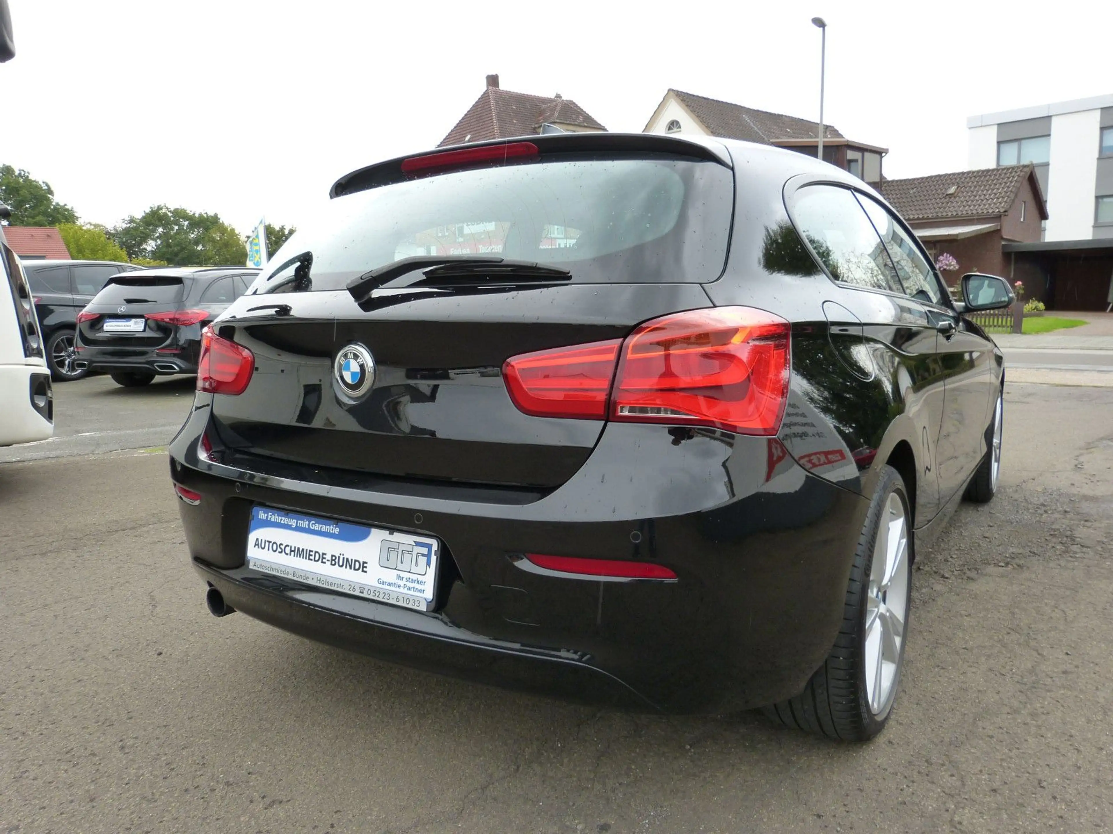 BMW 118 i aus 2.Hand Navigation 18 Zoll Alufelgen — photo 8