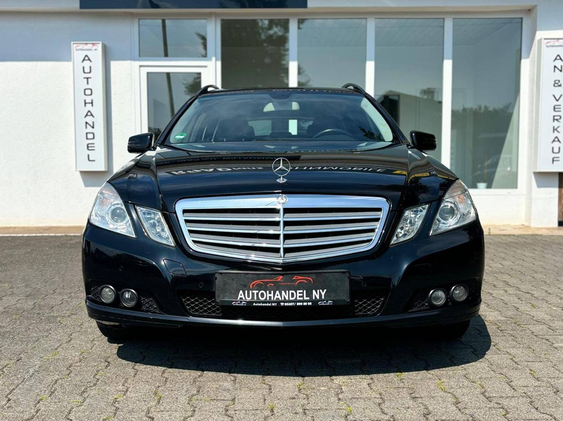 Mercedes-Benz E 220 Mercedes E 220 CDI BlueEfficiency, AHK, Navi, Temp, SHZ — photo 4