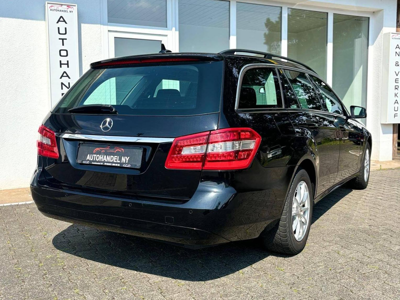 Mercedes-Benz E 220 Mercedes E 220 CDI BlueEfficiency, AHK, Navi, Temp, SHZ — photo 8