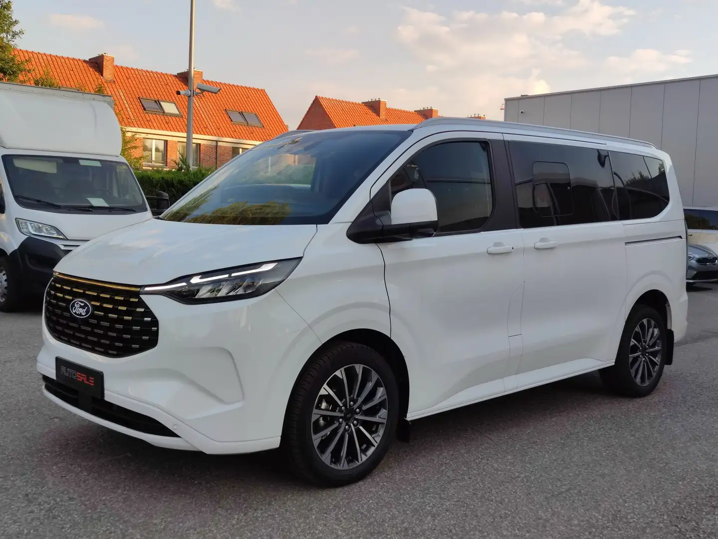 Ford Tourneo Custom 2.5 PHEV 8 Pl. Titanium FULL Pano/ACC/Leather/B&O Wit - 1