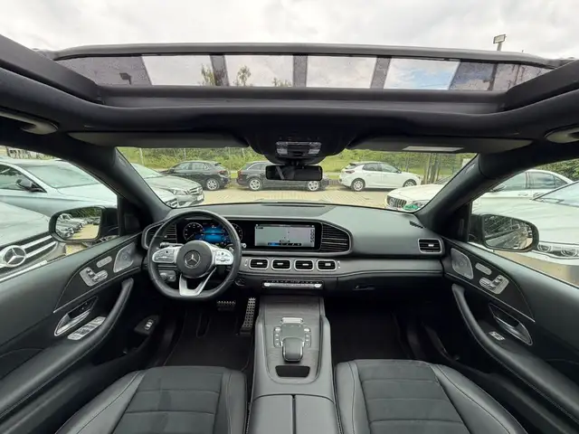 Mercedes-Benz GLE view 8