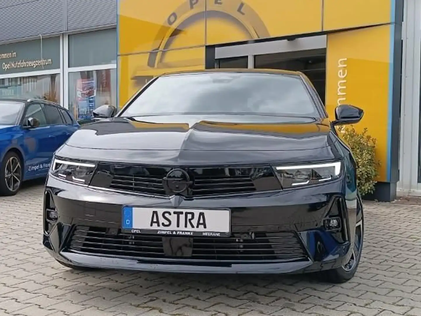 Opel Astra 5-türig 48V Hybrid GS Automatik 1,2 Schwarz - 2