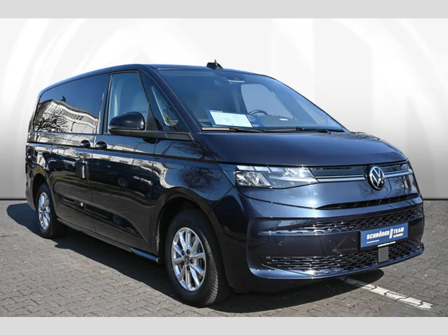 Volkswagen T7 Multivan Life lang 2.0 TDI DSG AHK Navi 7-Sitze Blau - 2