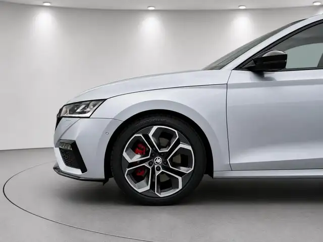Skoda Octavia view 7