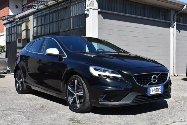 Volvo V40 2.0 d2 120Cv R-design