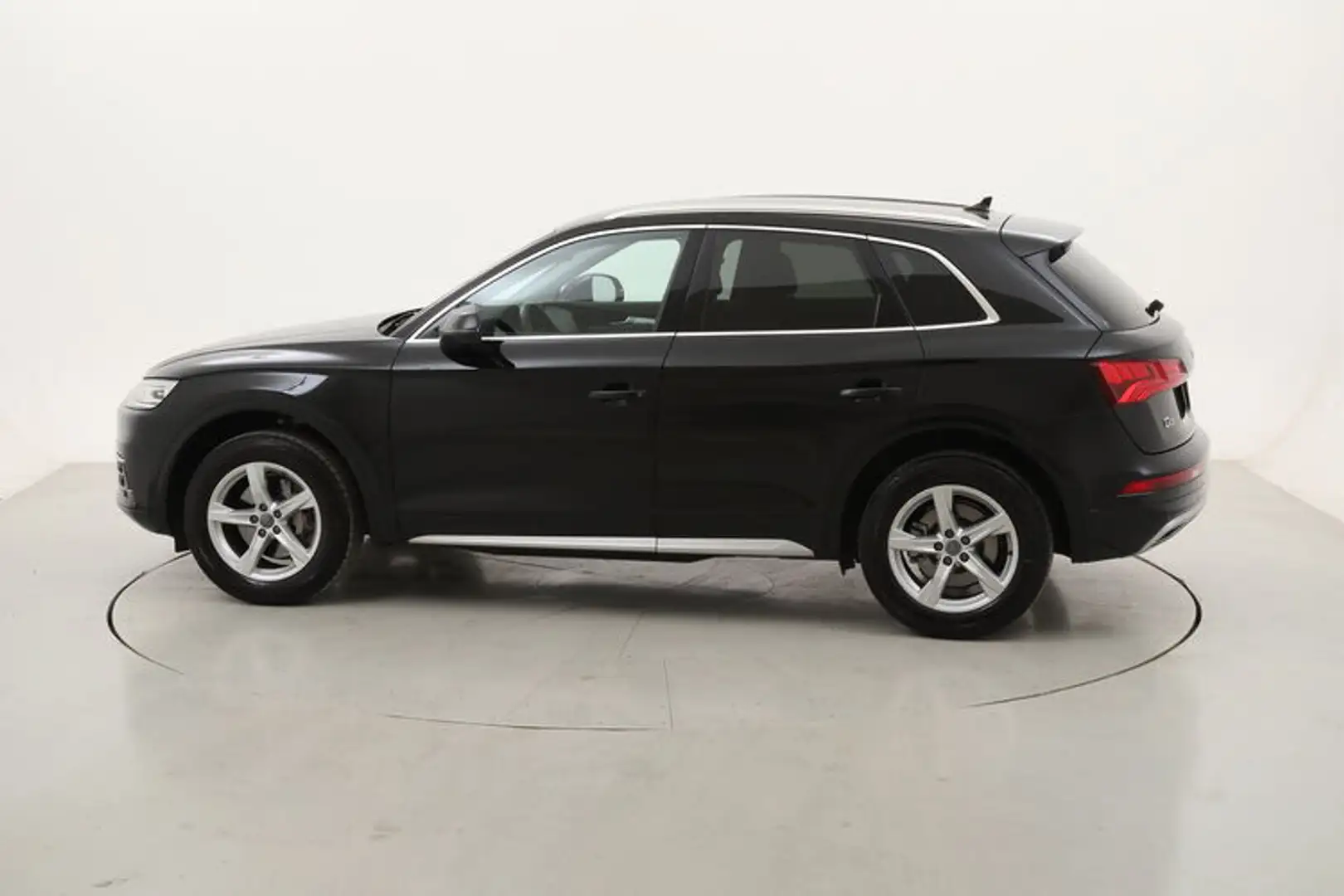 Audi Q5 Business Sport quattro S tronic 2.0 Diesel 190CV Schwarz - 2