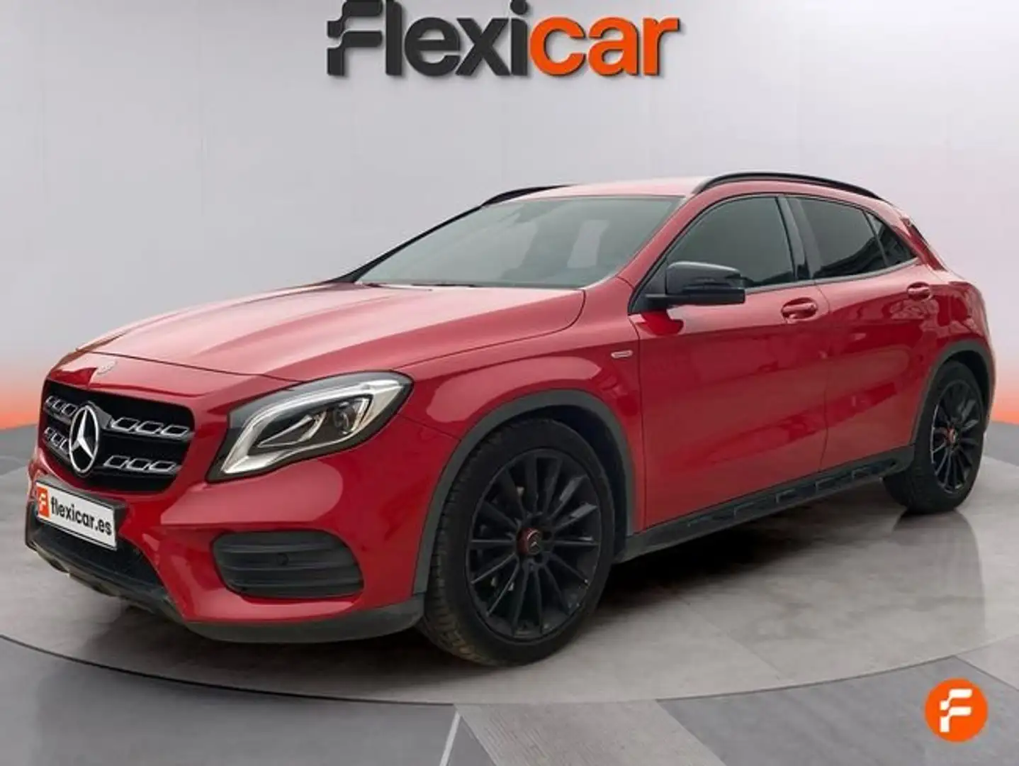 Mercedes-Benz GLA 180 Rouge - 2