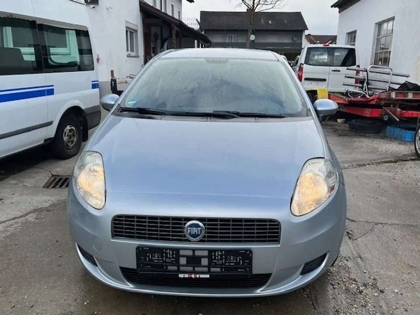 Fiat Grande Punto 1.4 8V Dynamic Szary - 2