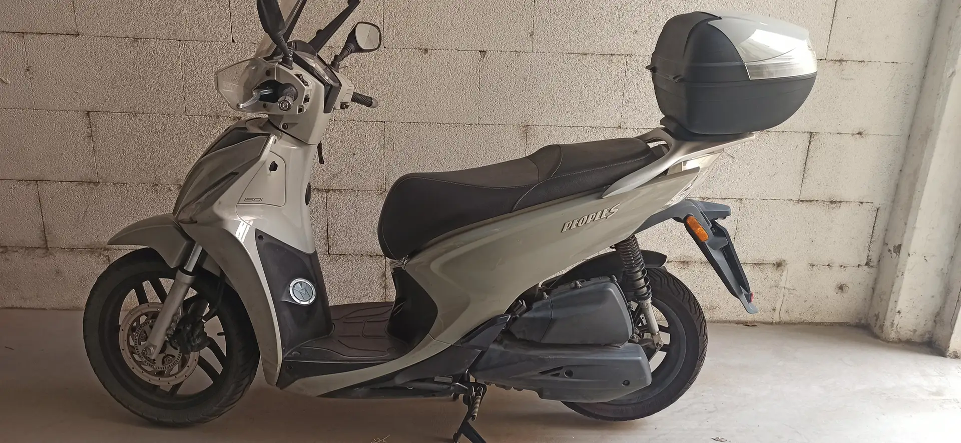 Kymco People S 150i - 1