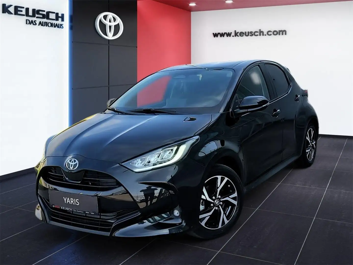 Toyota Yaris - 1,5 l, 116 PS 5-tg. Active Drive + CP+SP Schwarz - 1