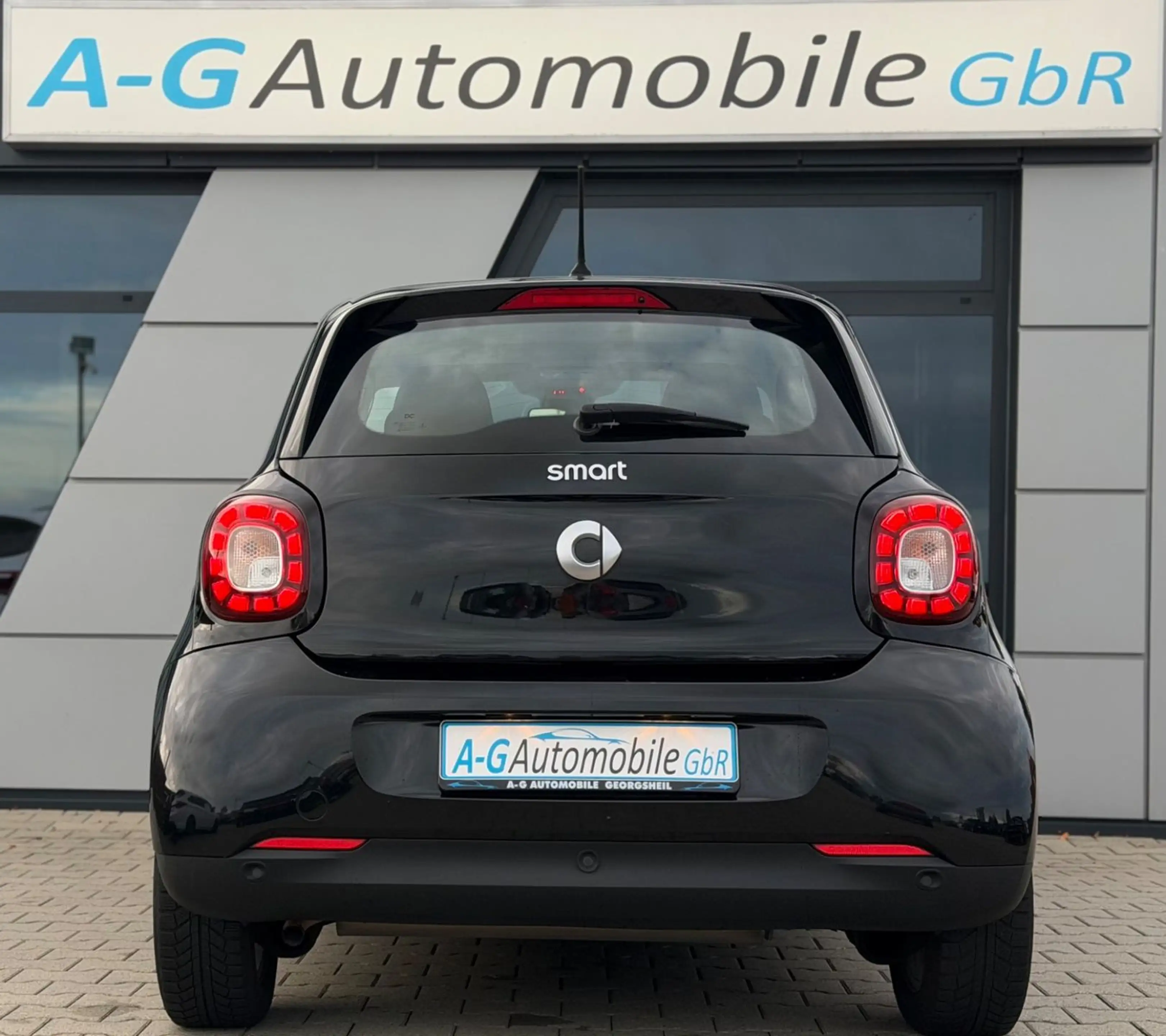 smart forFour passion LED & Sensor-Paket Faltdach Navi — photo 7