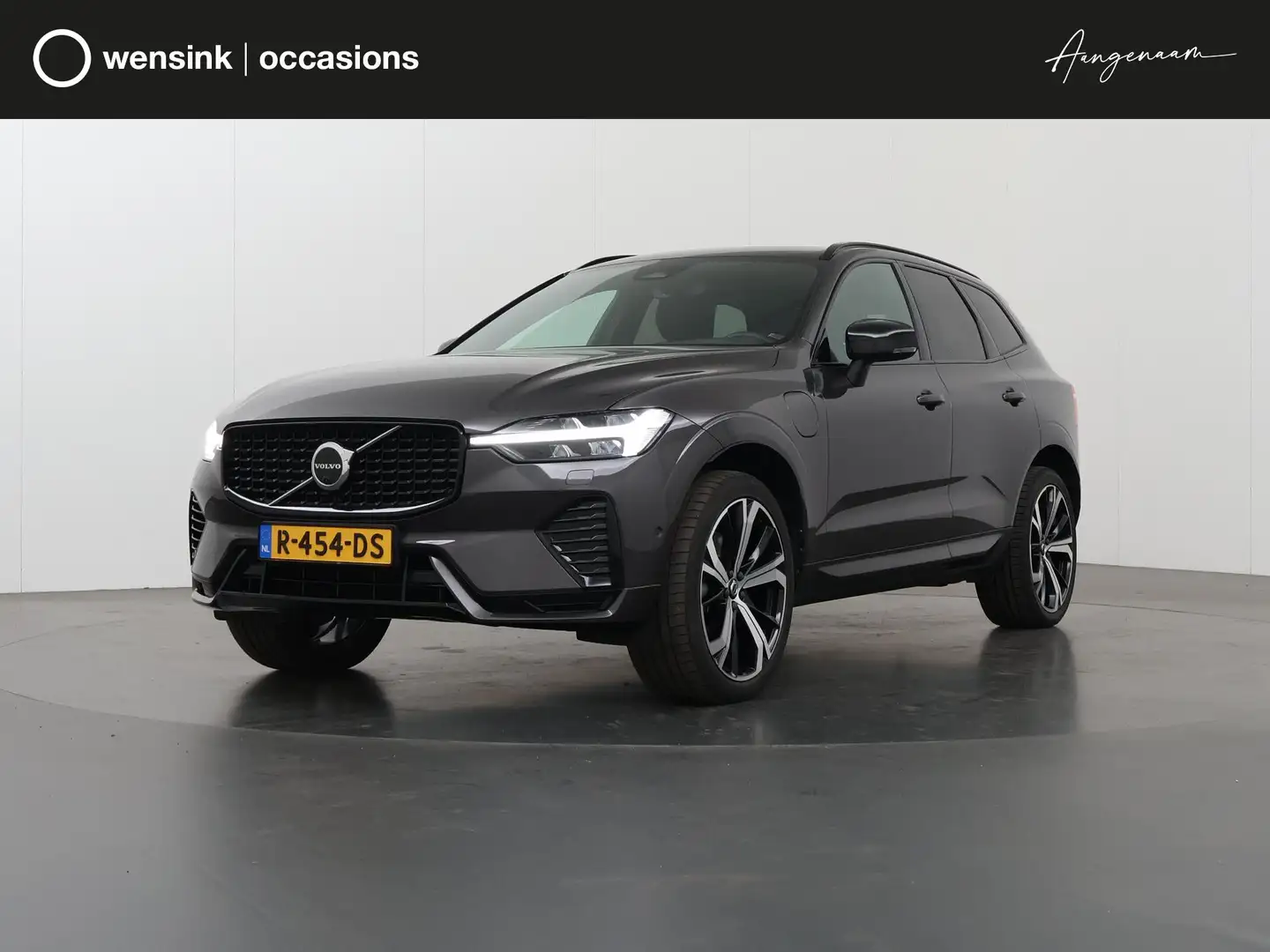 Volvo XC60 2.0 T6 Plug-in hybrid AWD R-Design | Trekhaak Elec Grijs - 1