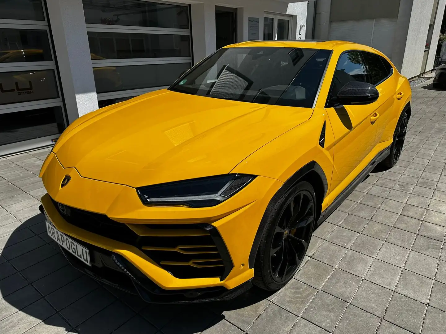 Lamborghini Urus 4.0 V8 Autom. AKRAPOVIC*FULLCARBON-EXT/INT* Gelb - 2