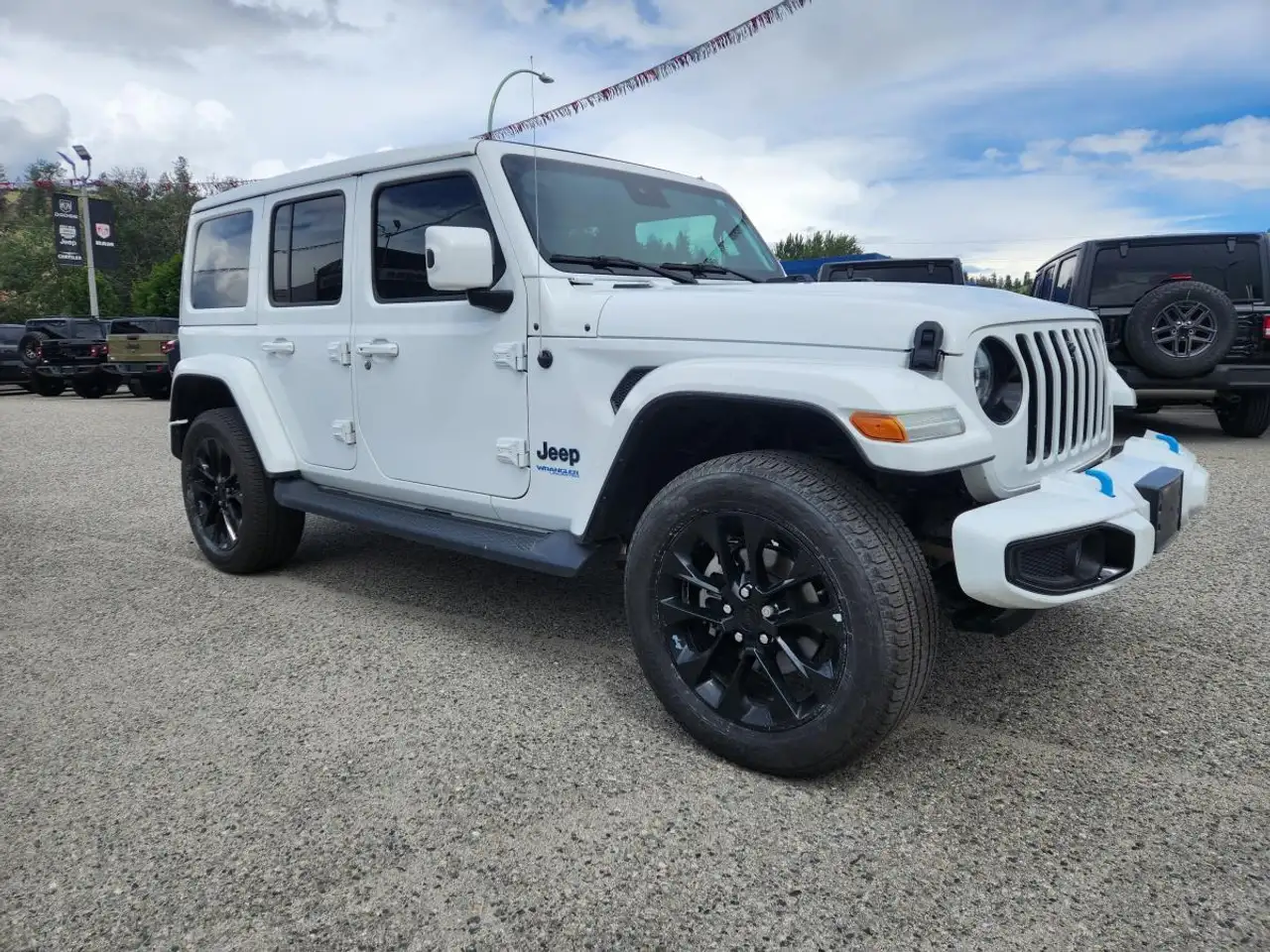 Jeep Wrangler снимка Jeep Wrangler