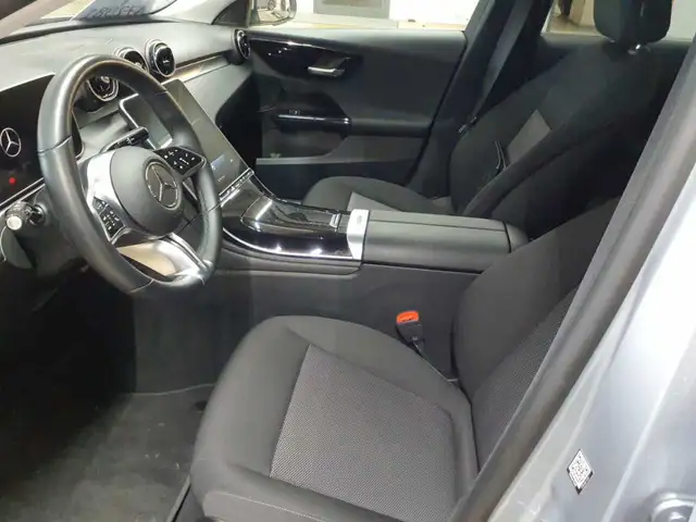 Mercedes-Benz C-Class view 7