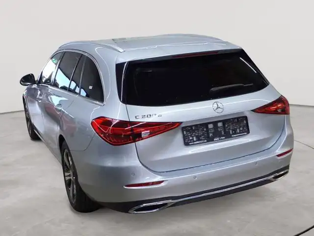 Mercedes-Benz C-Class view 5