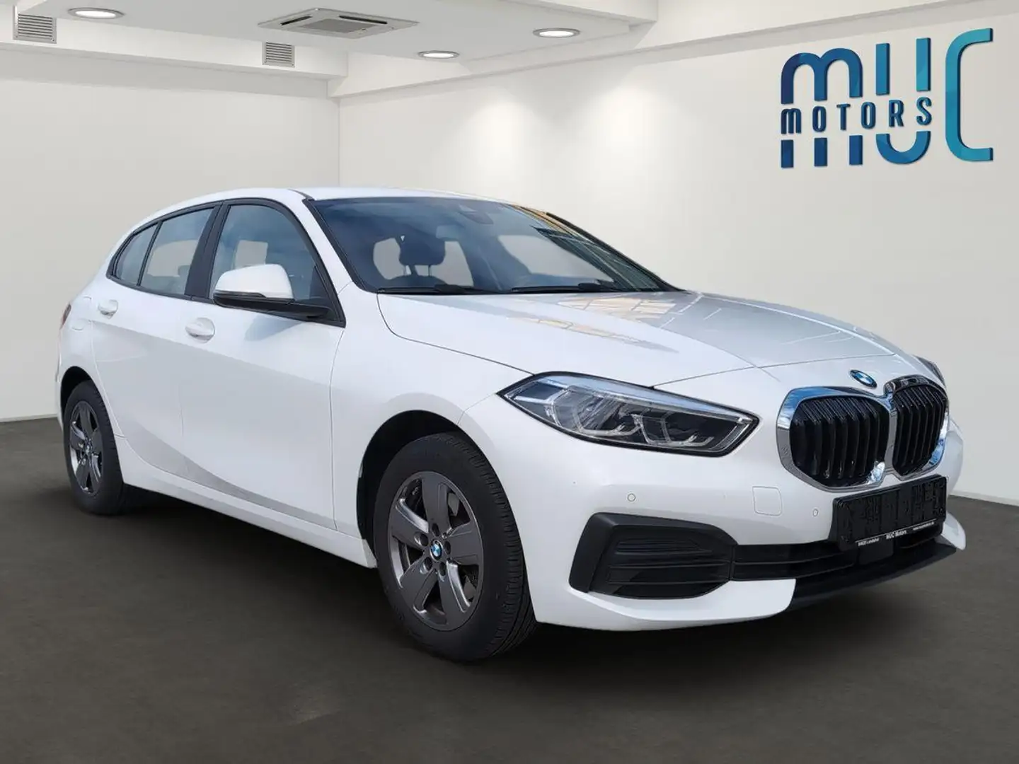 BMW 118 118 i Advantage ~8-Fach bereift Facelift Blanc - 2