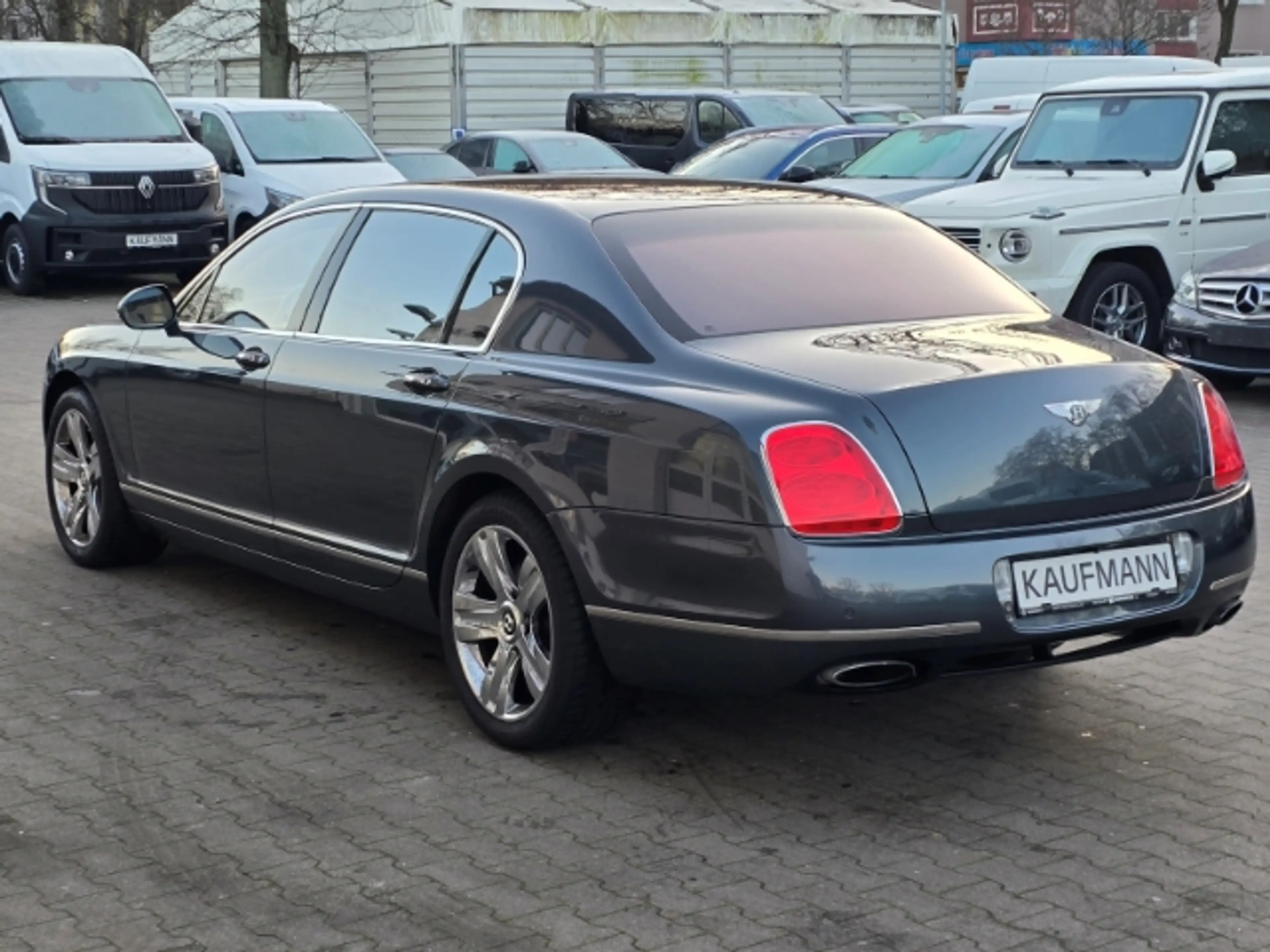 Bentley Continental Flying Spur  6.0 W12 — photo 6