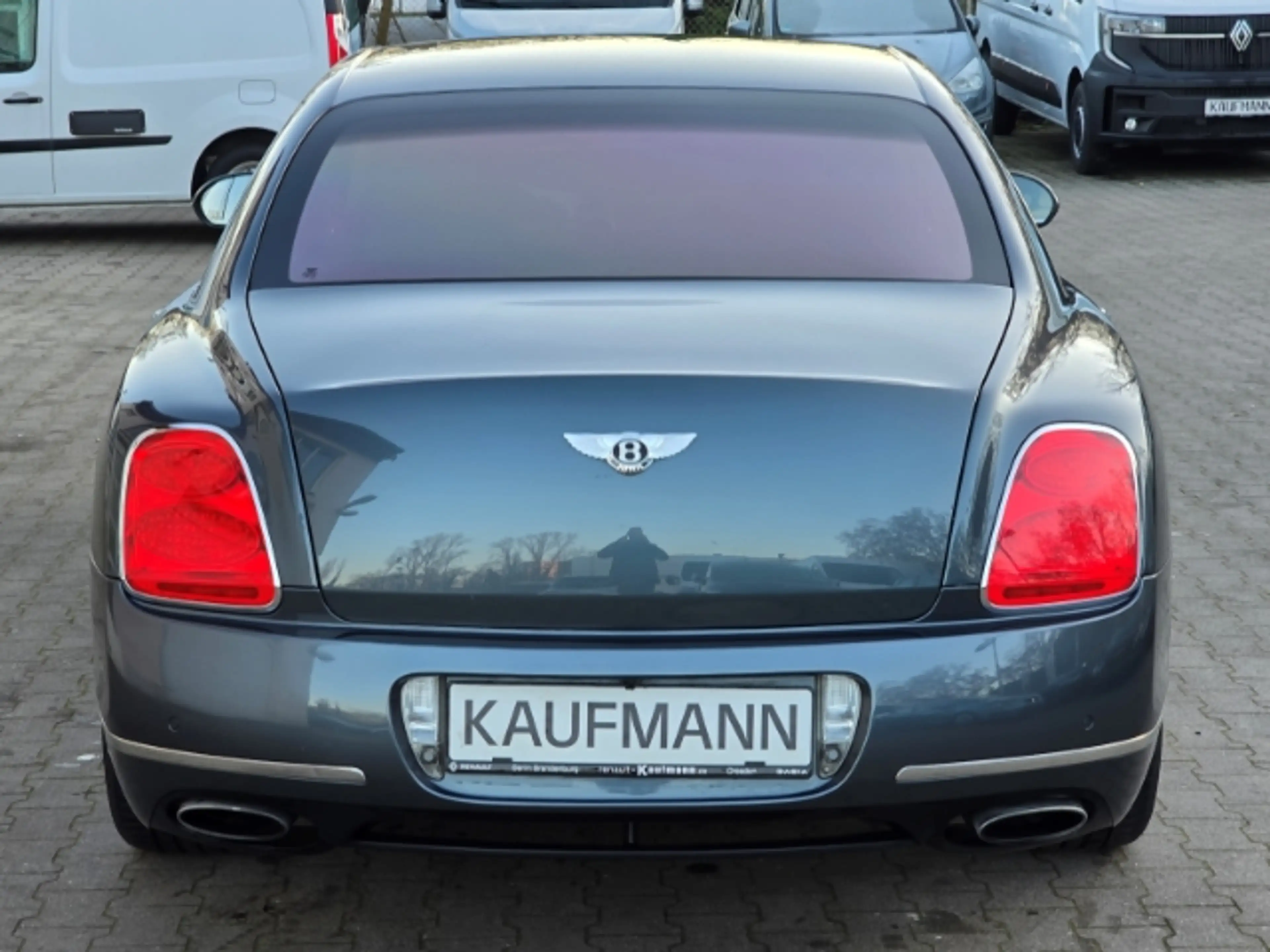 Bentley Continental Flying Spur  6.0 W12 — photo 5