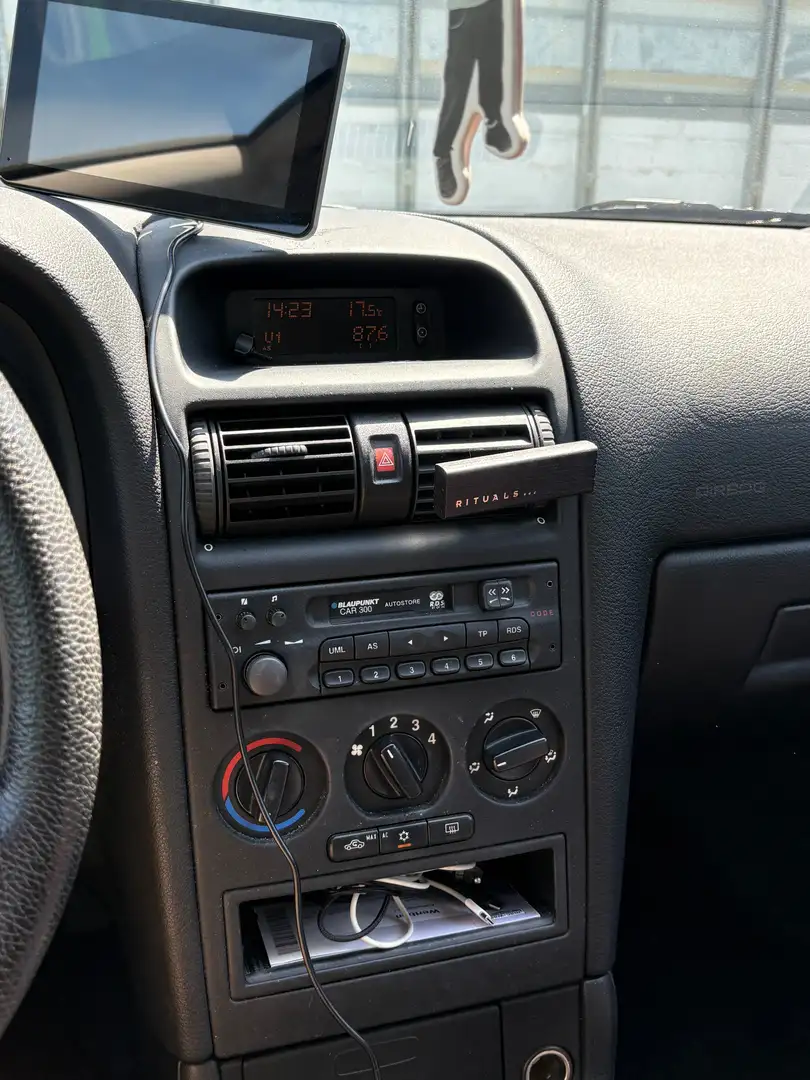Opel Astra Automatik GL Argent - 2