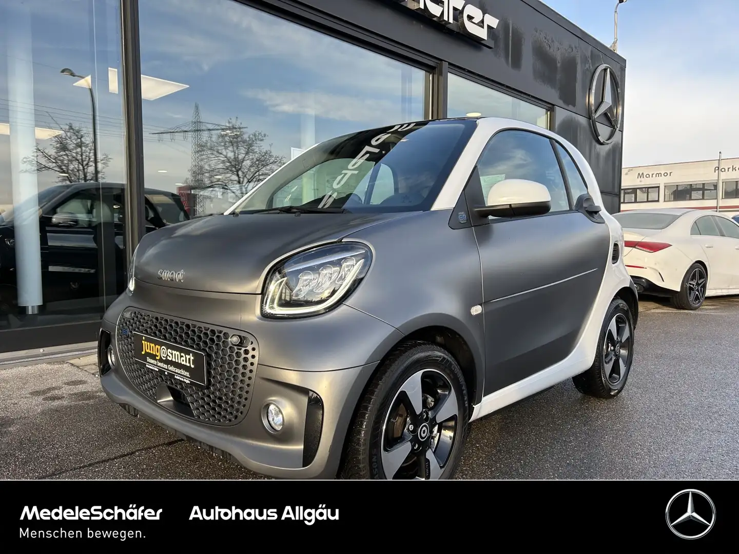 smart forTwo EQ fortwo Exklusiv 22KW Voll-LED Kam AllSeason Grau - 1