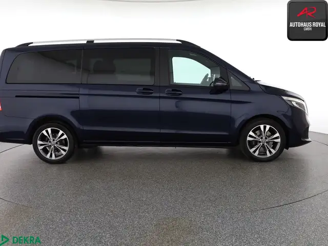 Mercedes-Benz V-Class view 6