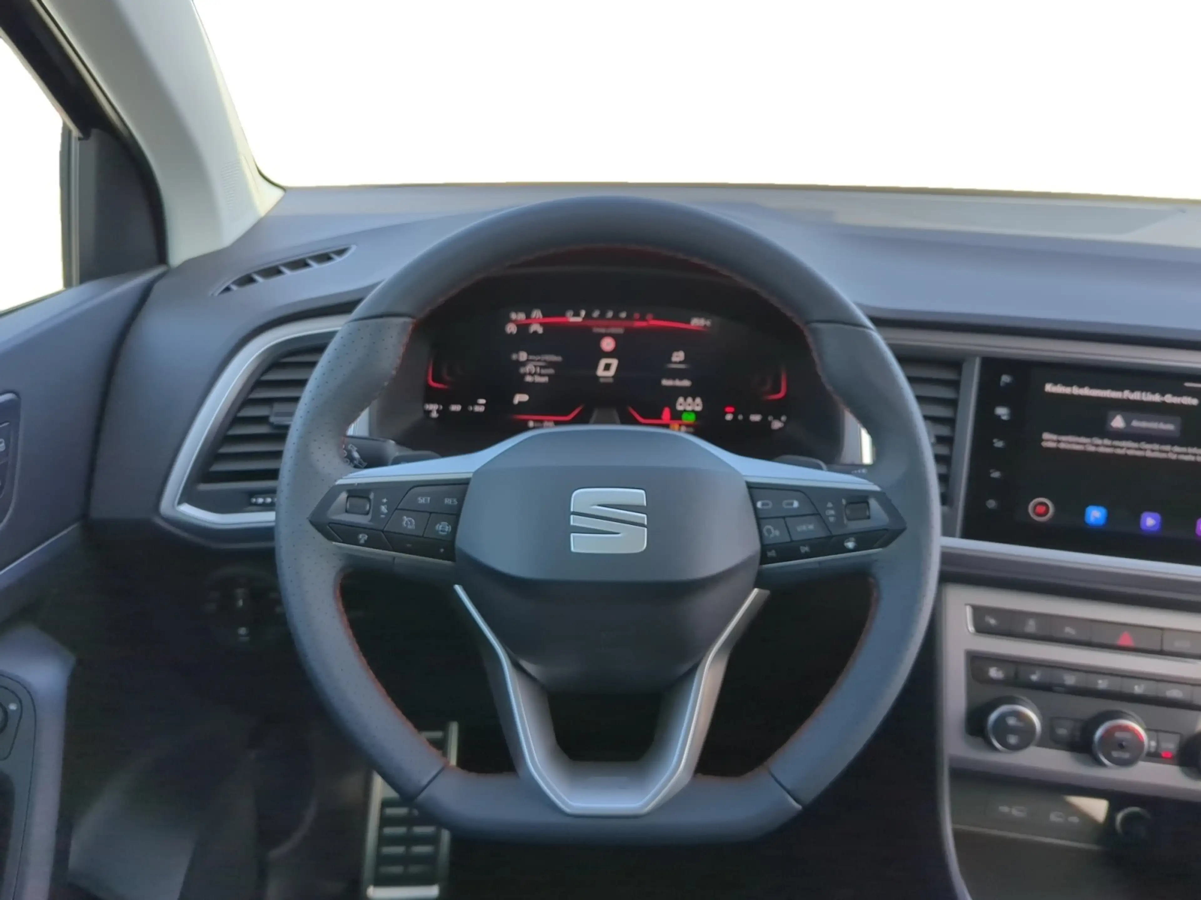 SEAT Ateca FR 2.0 TDI DSG ACC*AHK*NAVI*LED*PDC*e-Heck*SHZ — photo 12