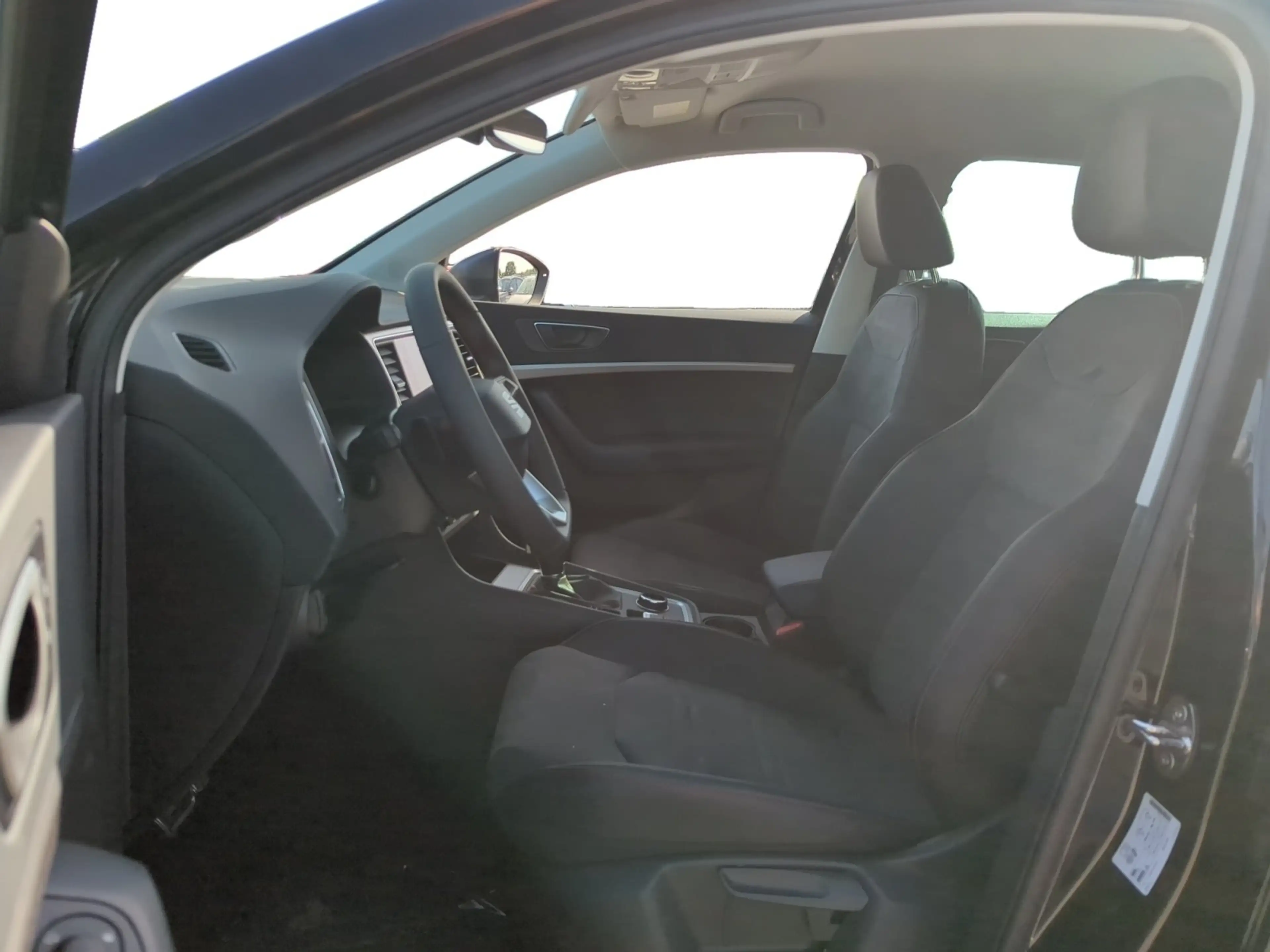SEAT Ateca FR 2.0 TDI DSG ACC*AHK*NAVI*LED*PDC*e-Heck*SHZ — photo 8